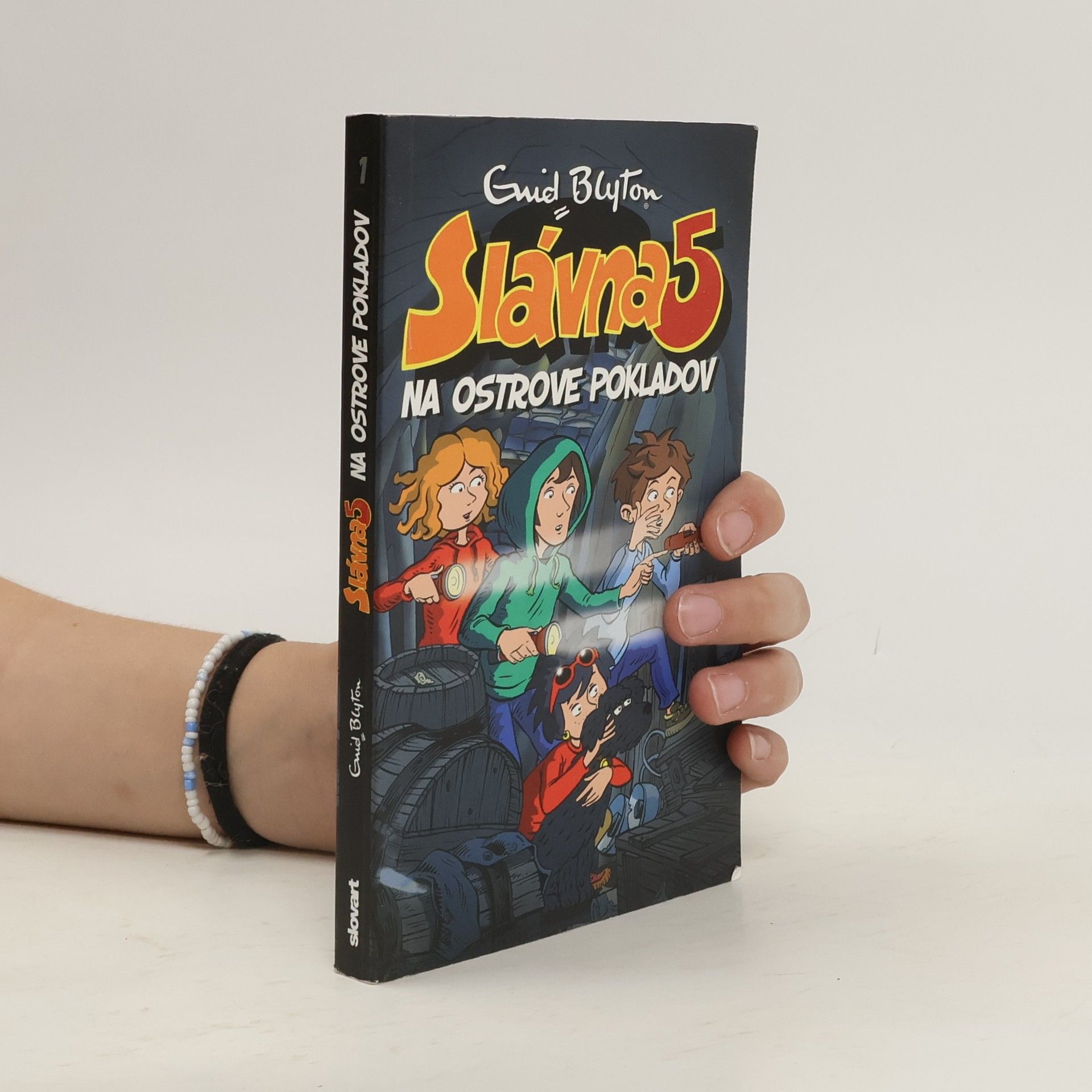 Enid Blyton Slávna 5 na ostrove pokladov