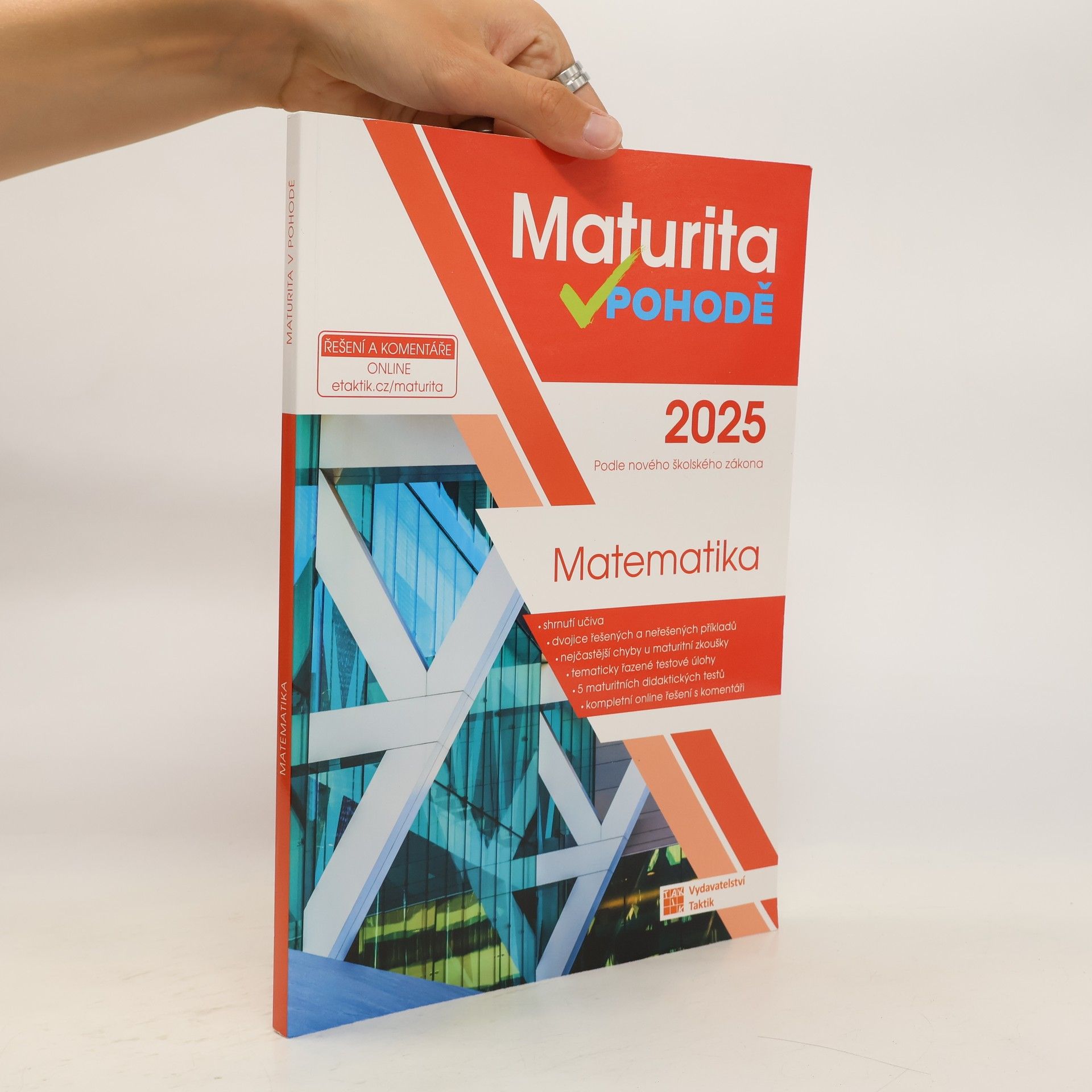 Collectif d'auteurs Maturita v pohodě - Matematika 2025