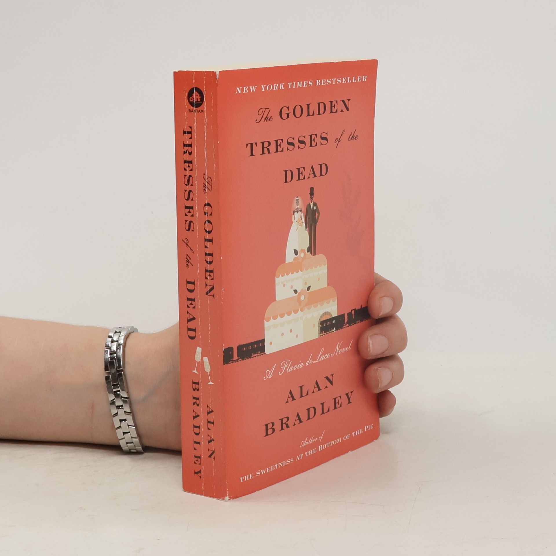 Alan Bradley The Golden Tresses of the Dead