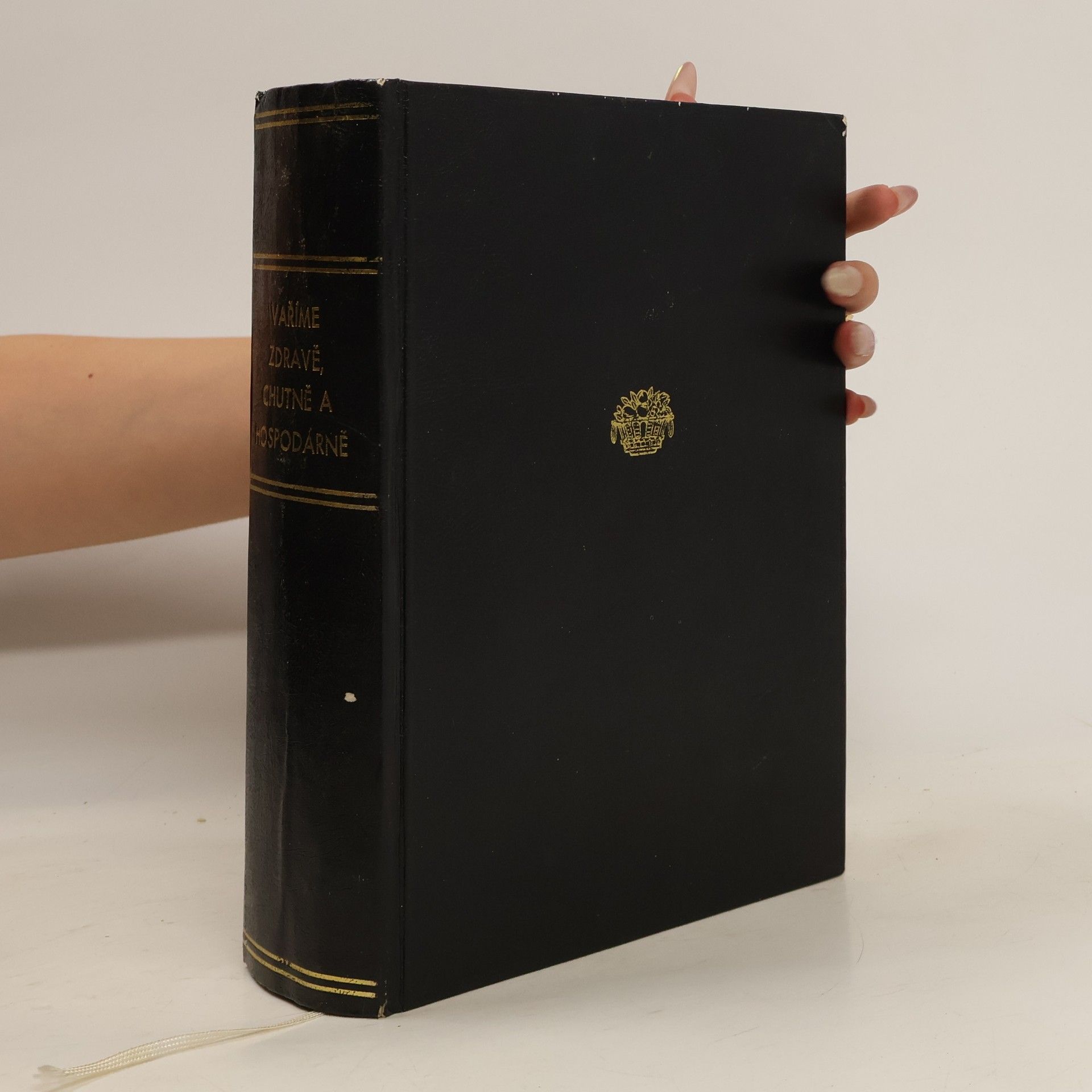 Collectif d'auteurs Vaříme zdravě, chutně a hospodárně