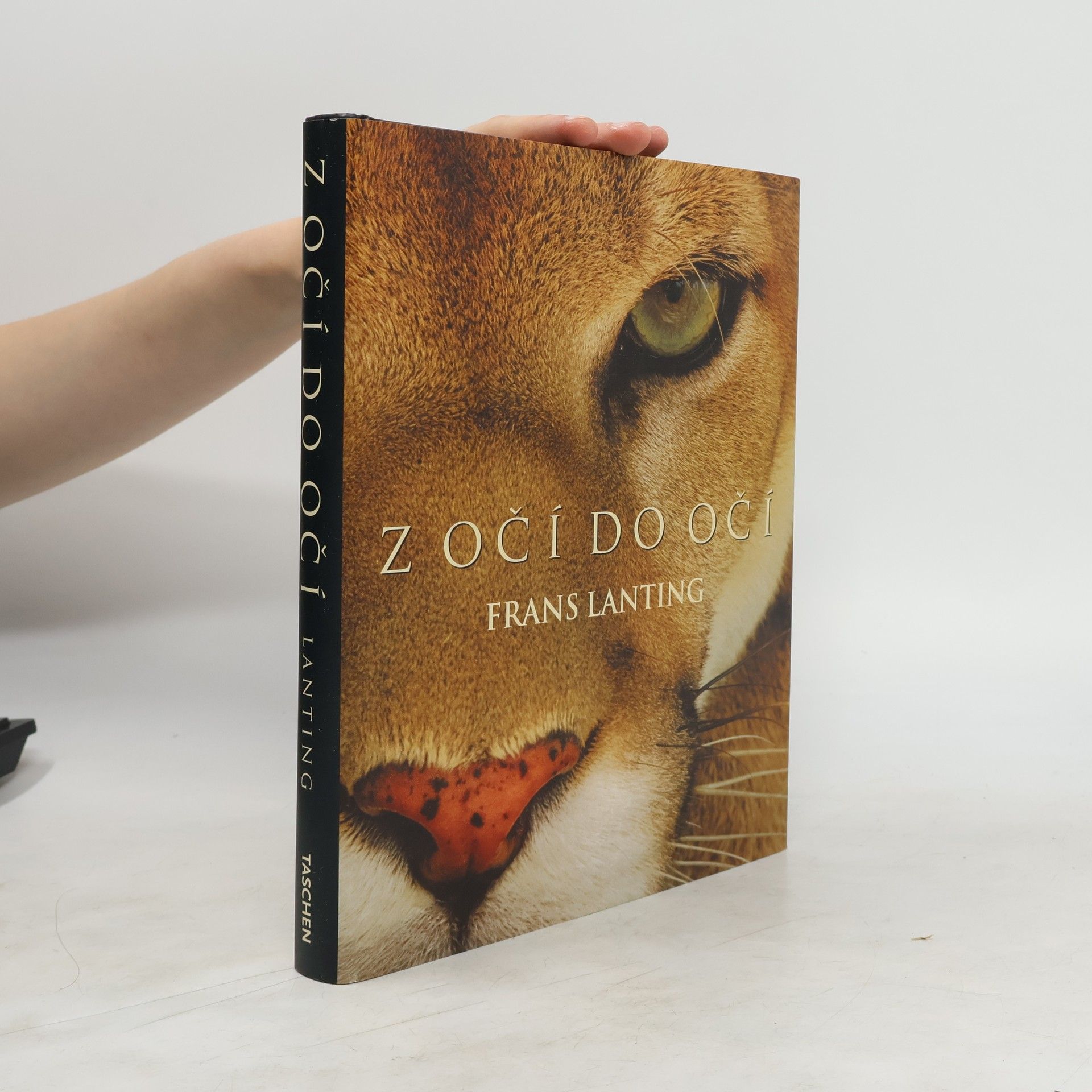 Frans Lanting Z očí do očí : setkání se světem zvířat