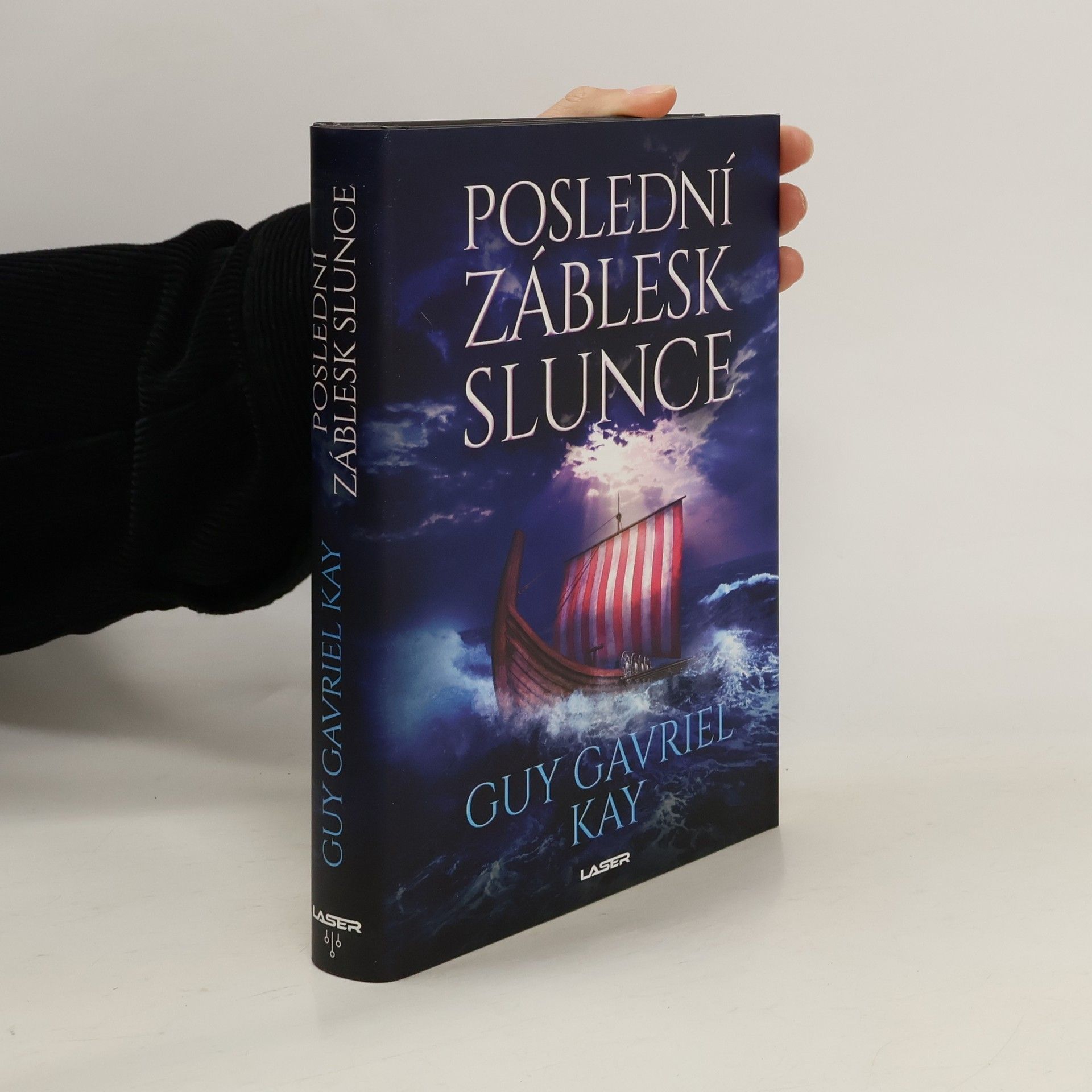 Guy Gavriel Kay Poslední záblesk slunce