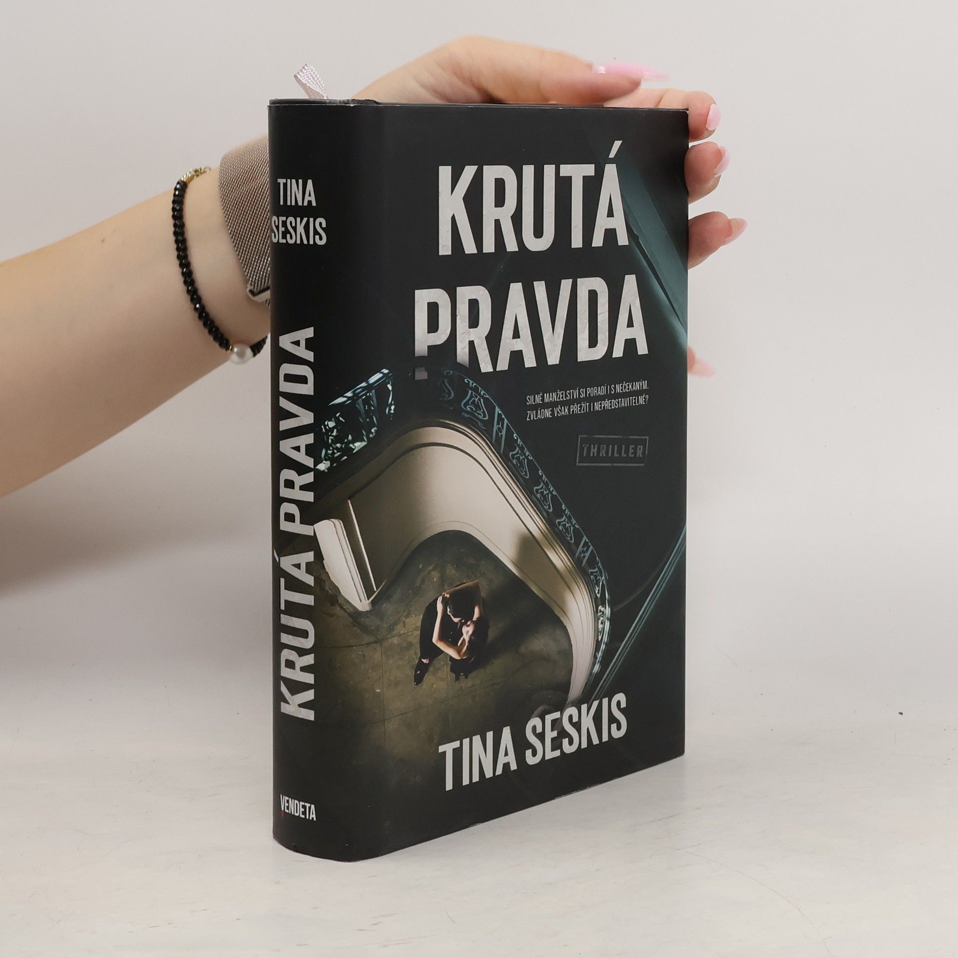 Tina Seskis Krutá pravda