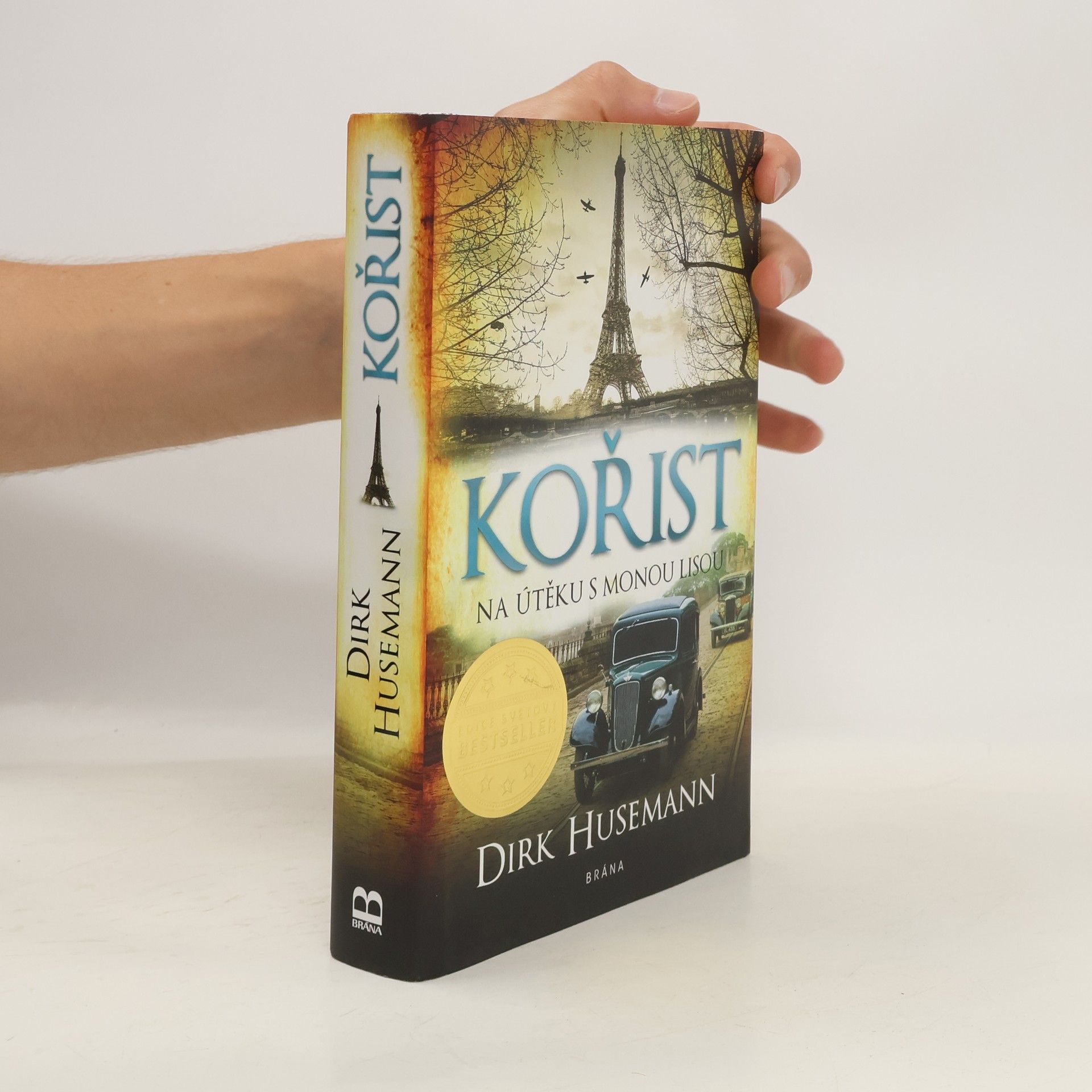 Dirk Husemann Kořist : na útěku s Monou Lisou