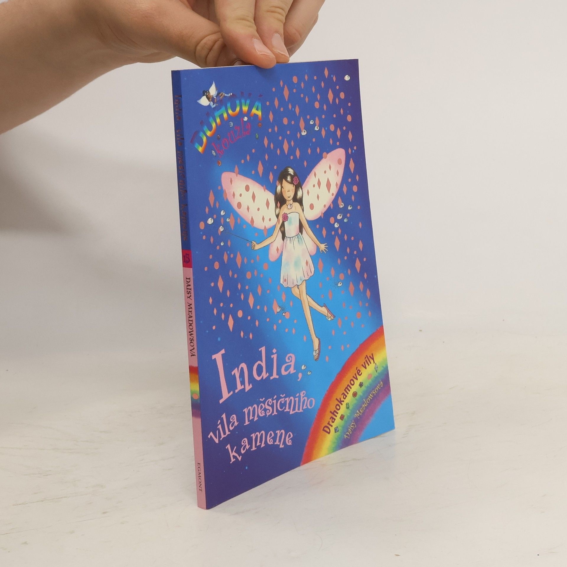 Daisy Meadows India, víla měsíčního kamene