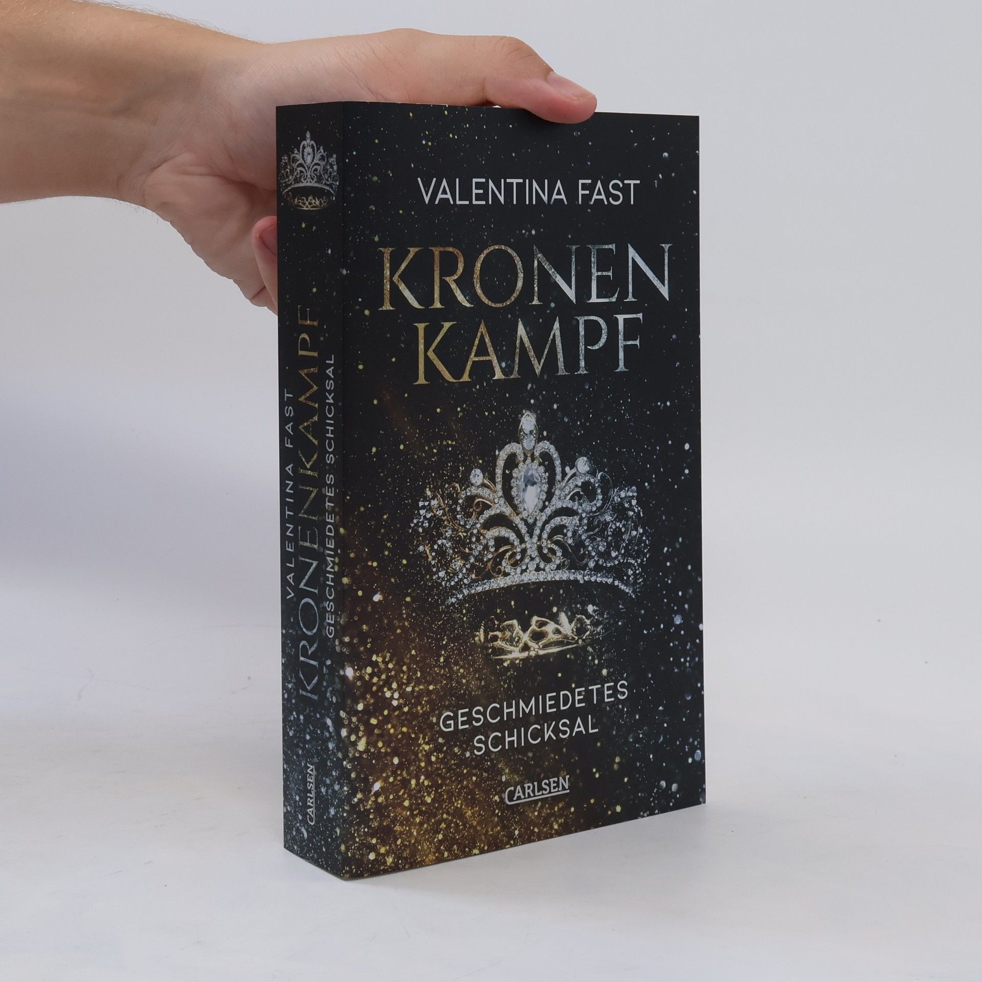 Valentina Fast Kronenkampf - geschmiedetes Schicksal