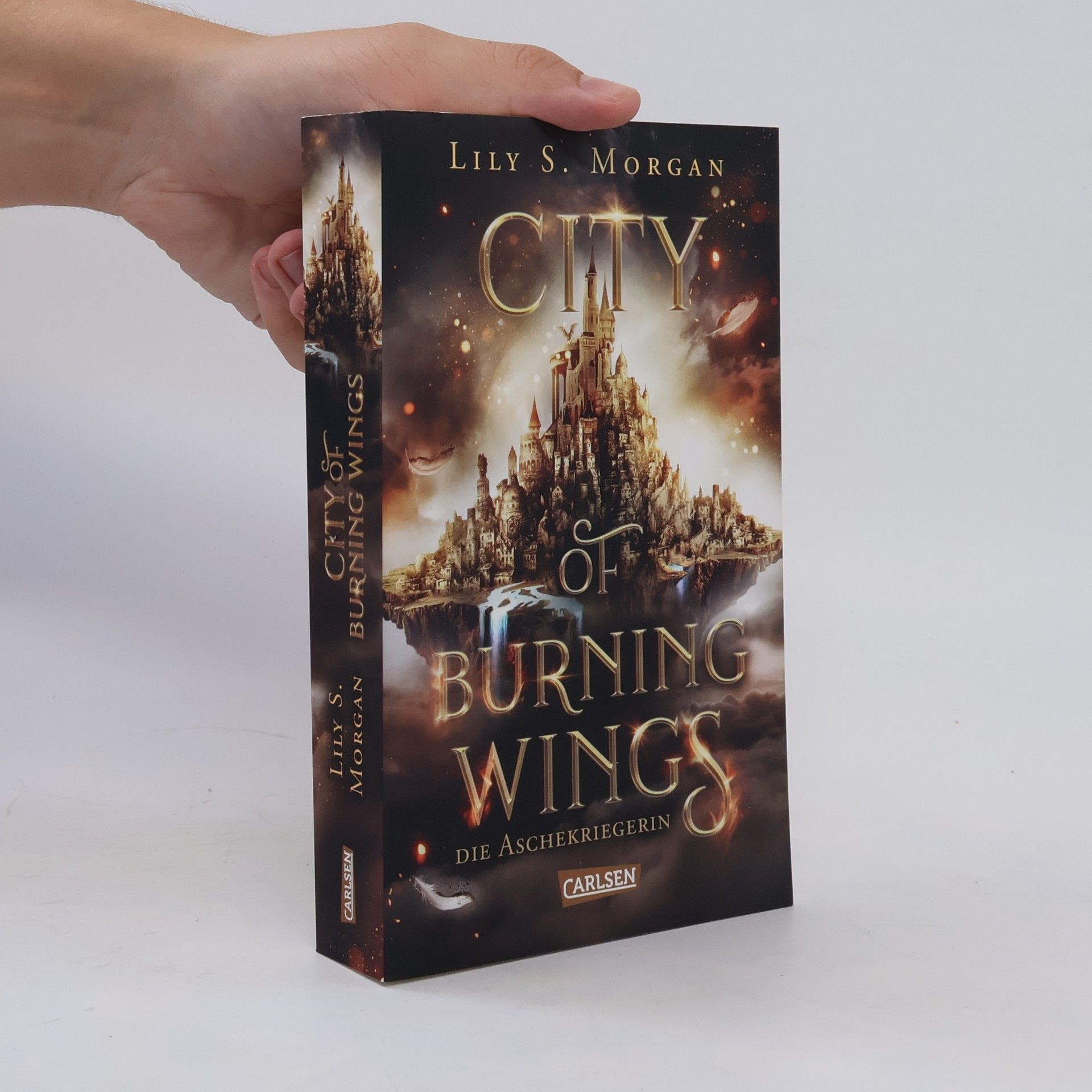 City of Burning Wings. Die Aschekriegerin