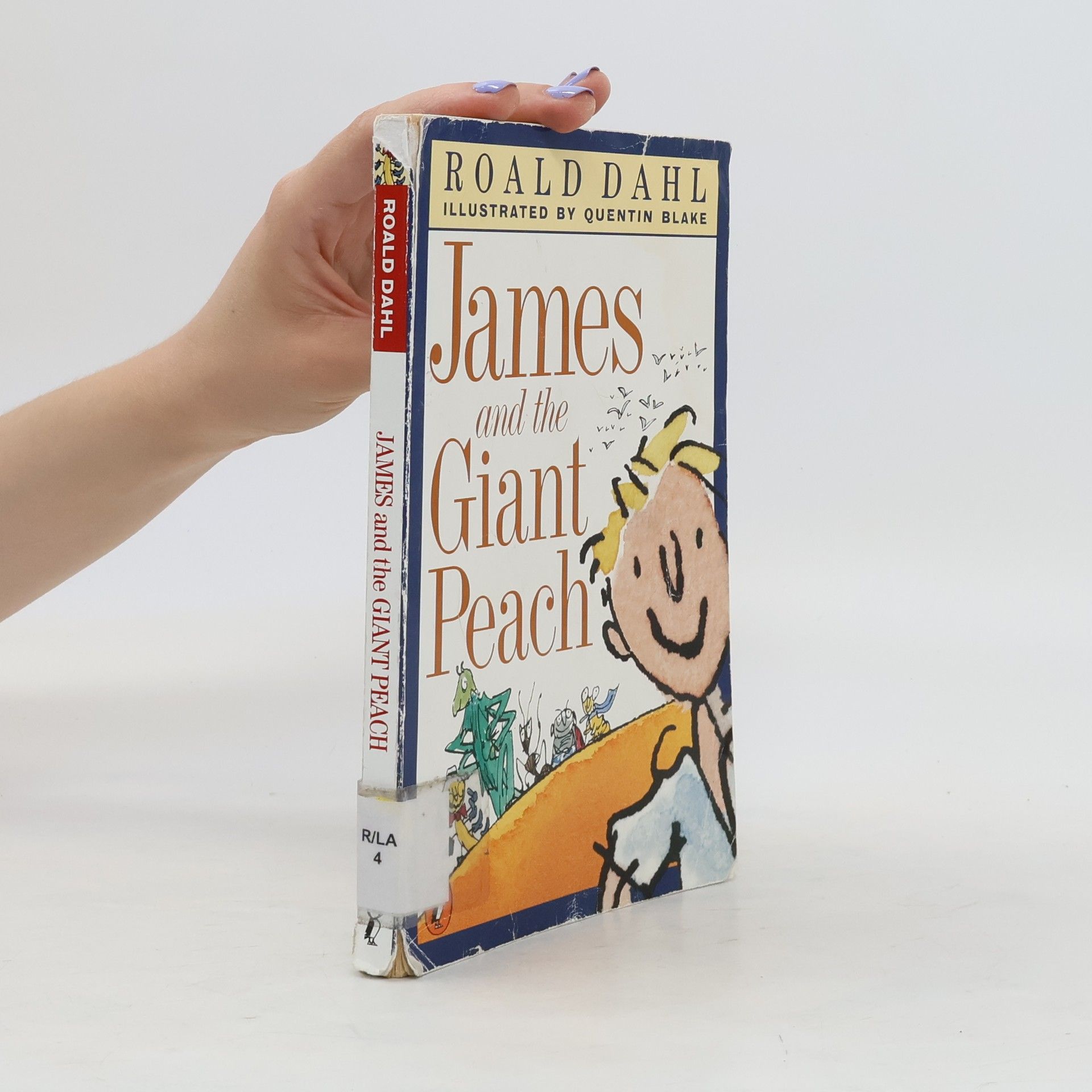 Roald Dahl James and the Giant Peach