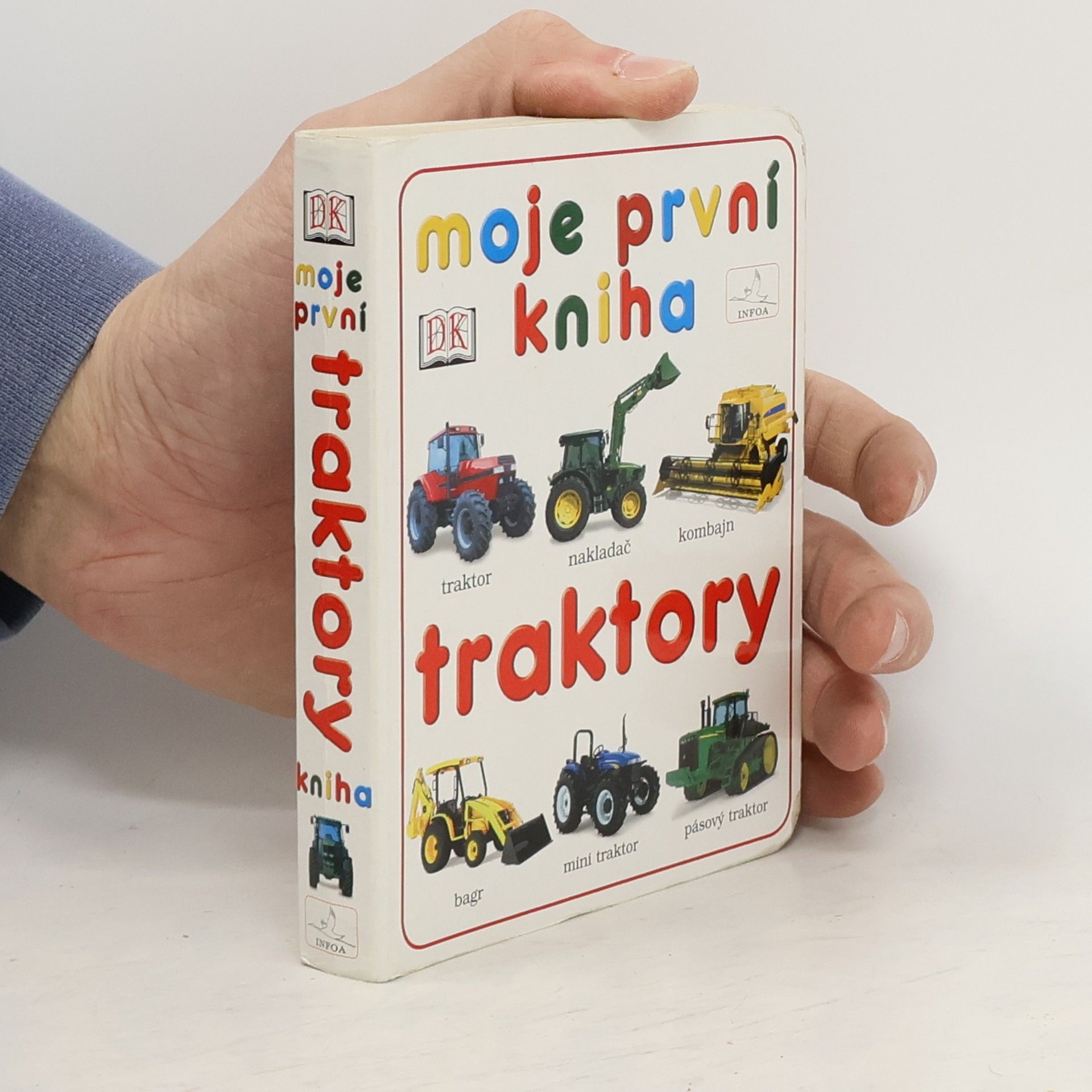 Autores varios Traktory