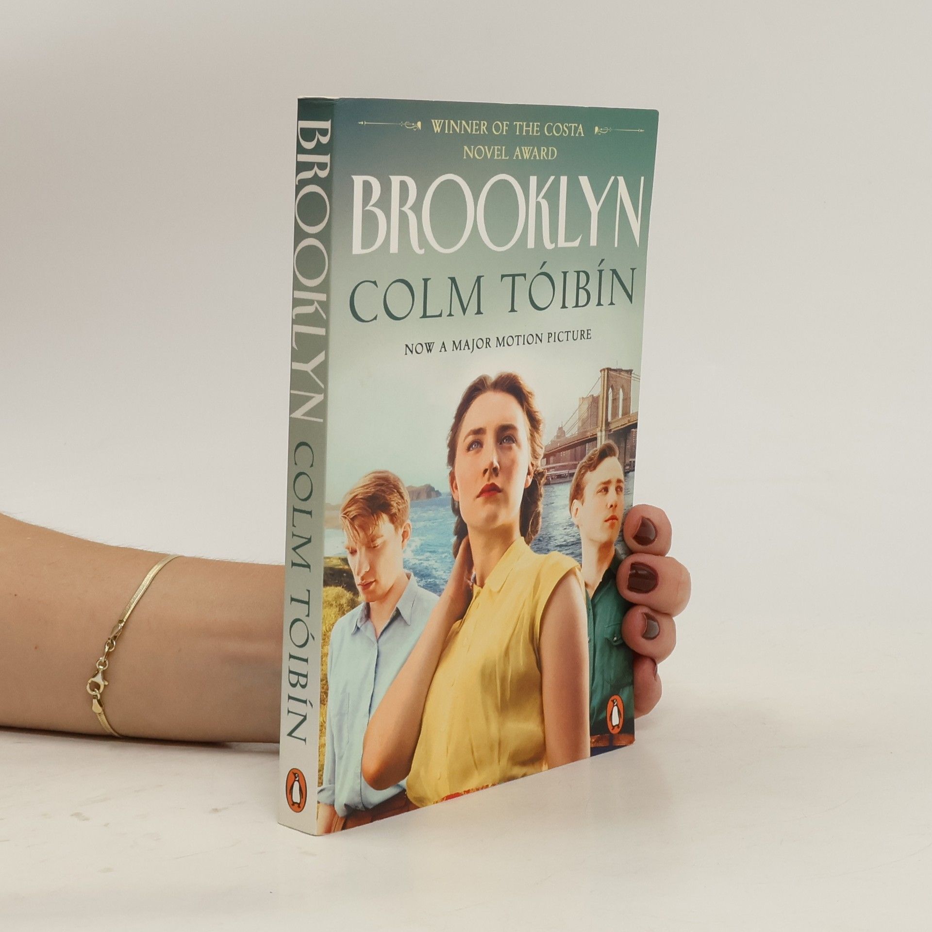 Colm Tóibín Brooklyn