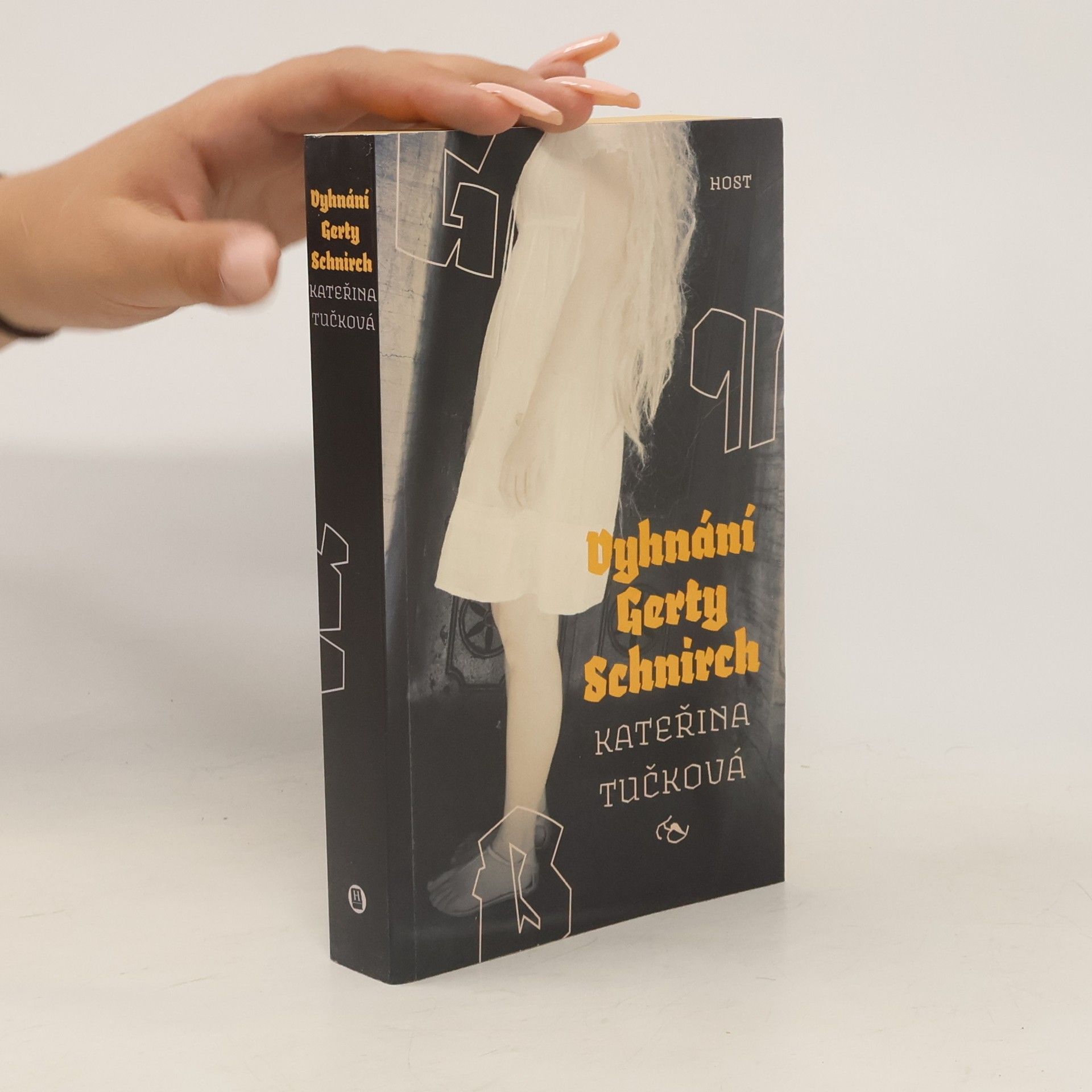 Kateřina Tučková Vyhnání Gerty Schnirch