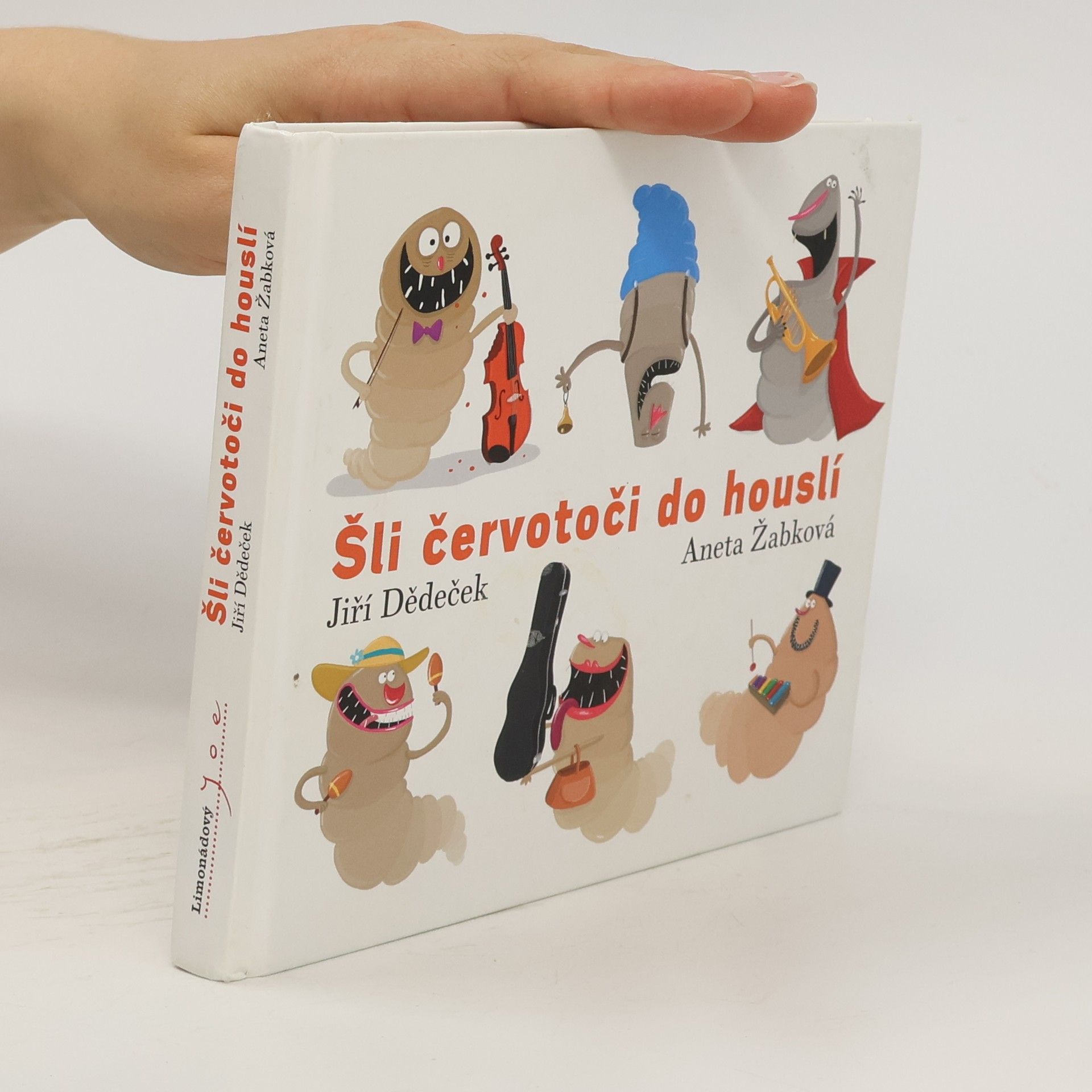 Jiří Dědeček Šli červotoči do houslí