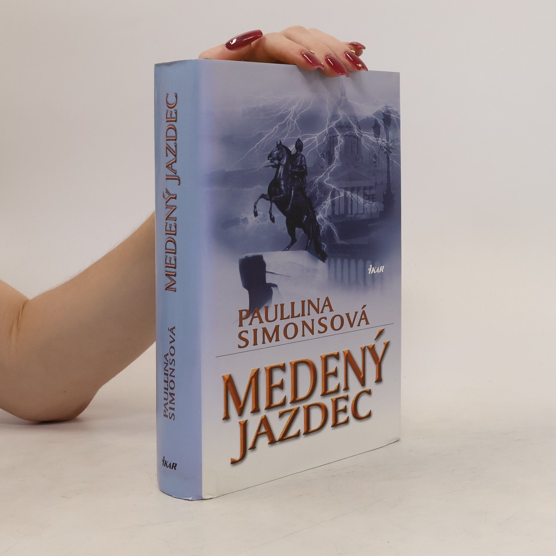Paullina Simons Medený jazdec