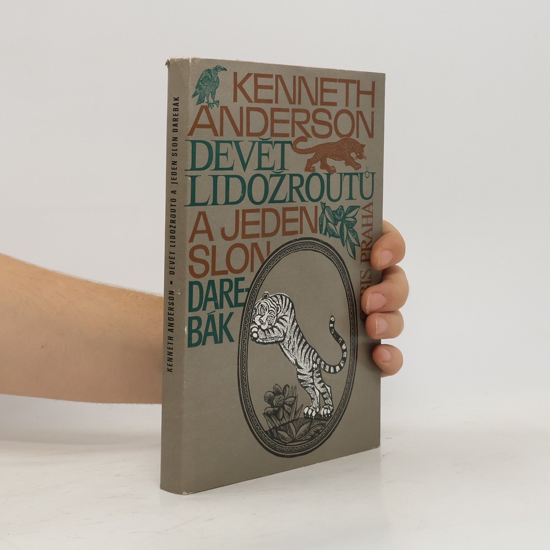Kenneth Anderson Devět lidožroutů a jeden slon darebák