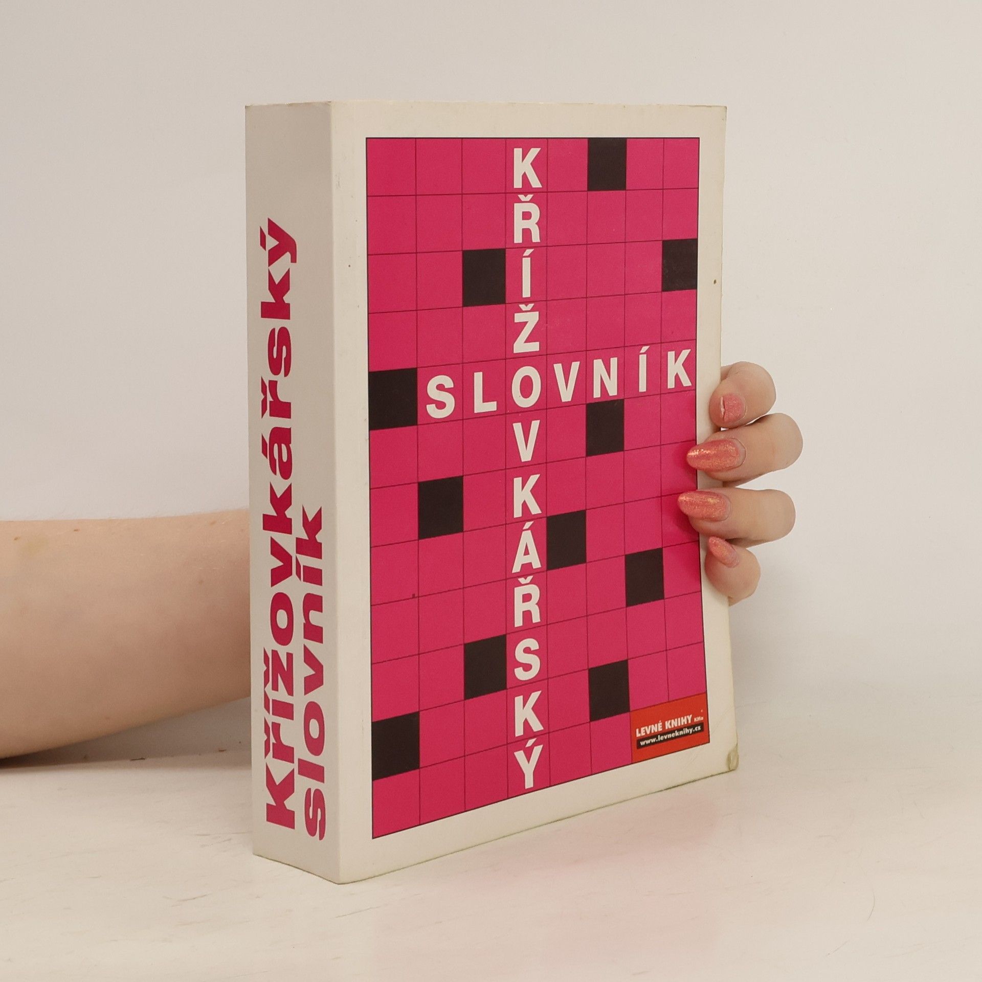 kolektiv Křížovkářský slovník