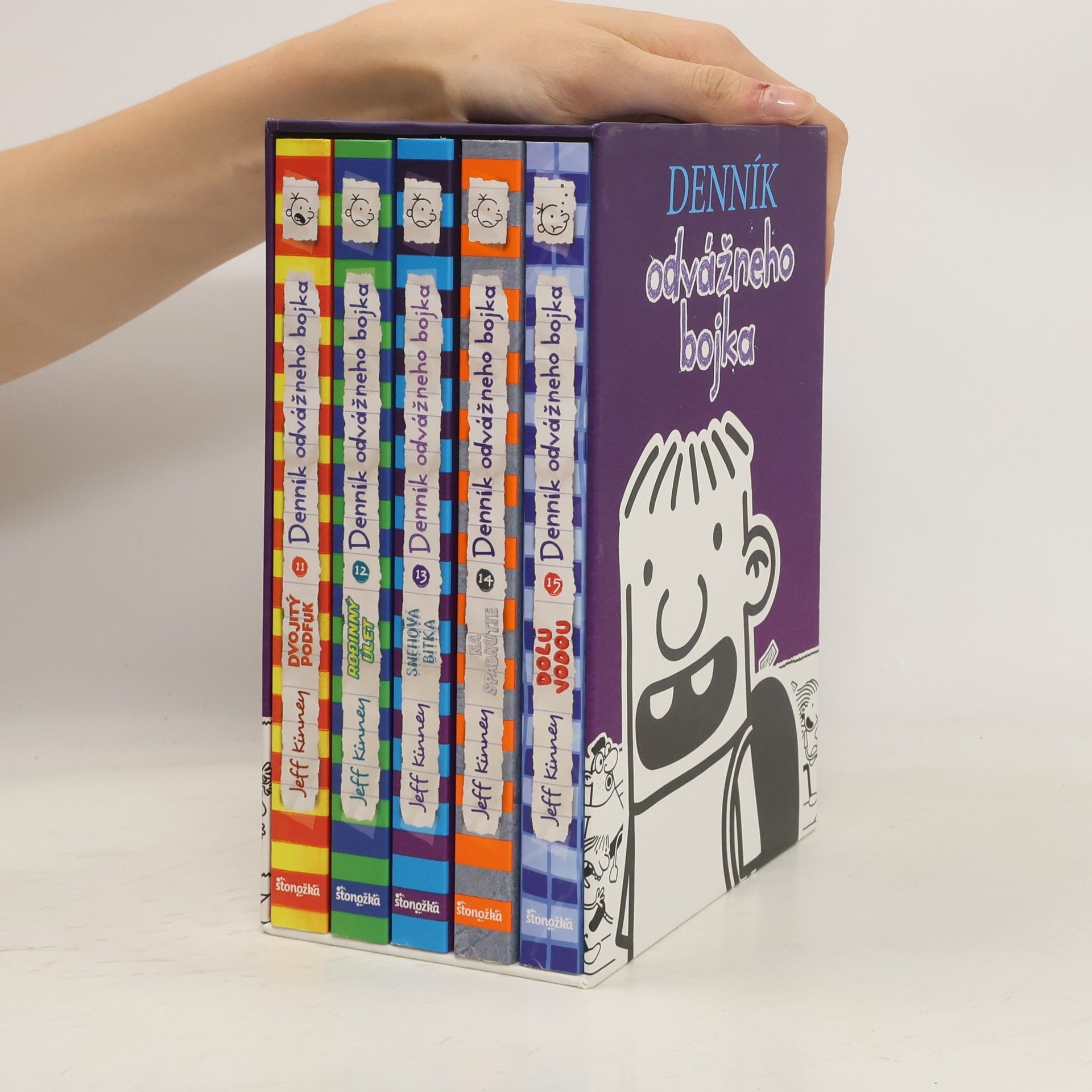Jeff Kinney Denník odvážneho bojka 11-15
