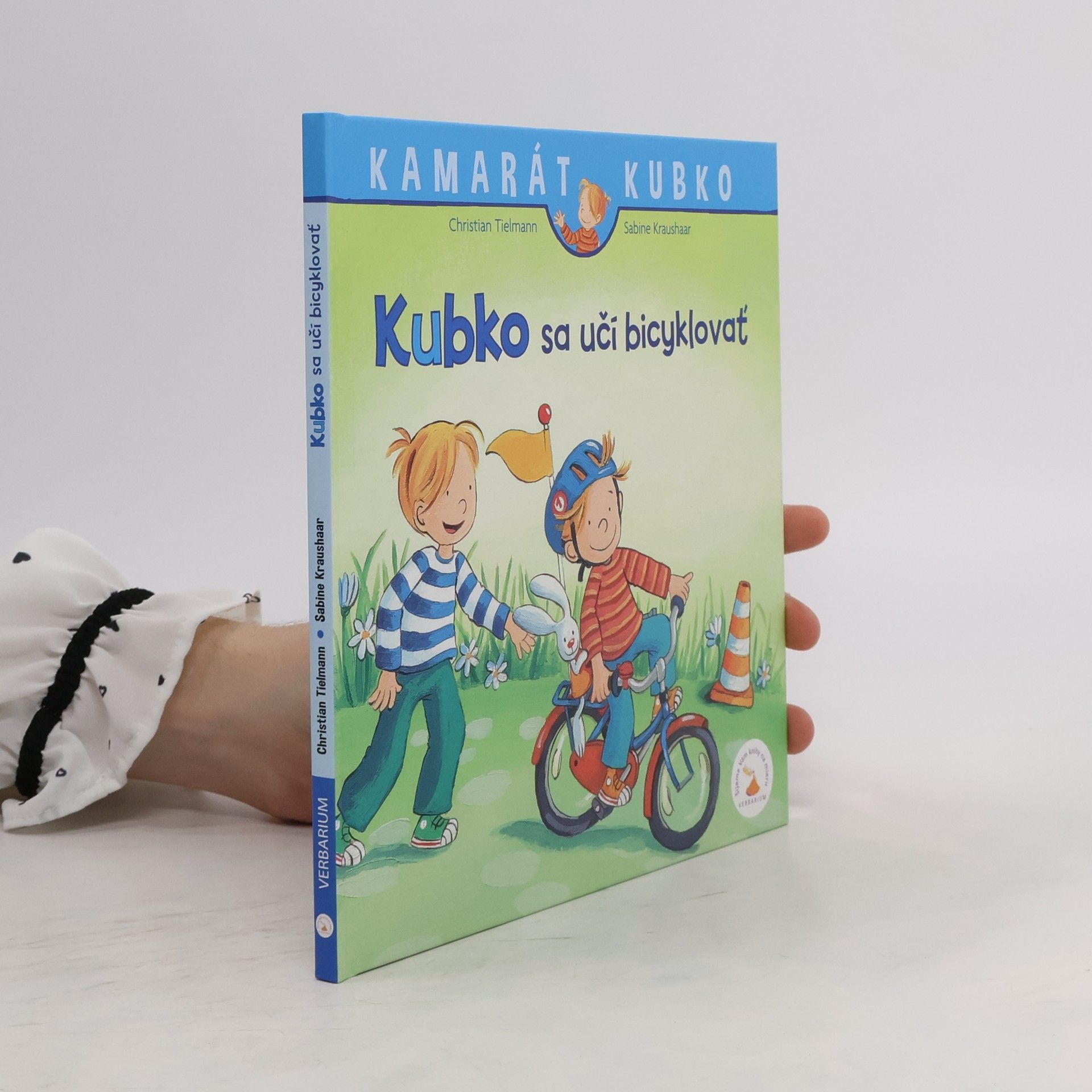 Sabine Kraushaar Kubko sa učí bicyklovať