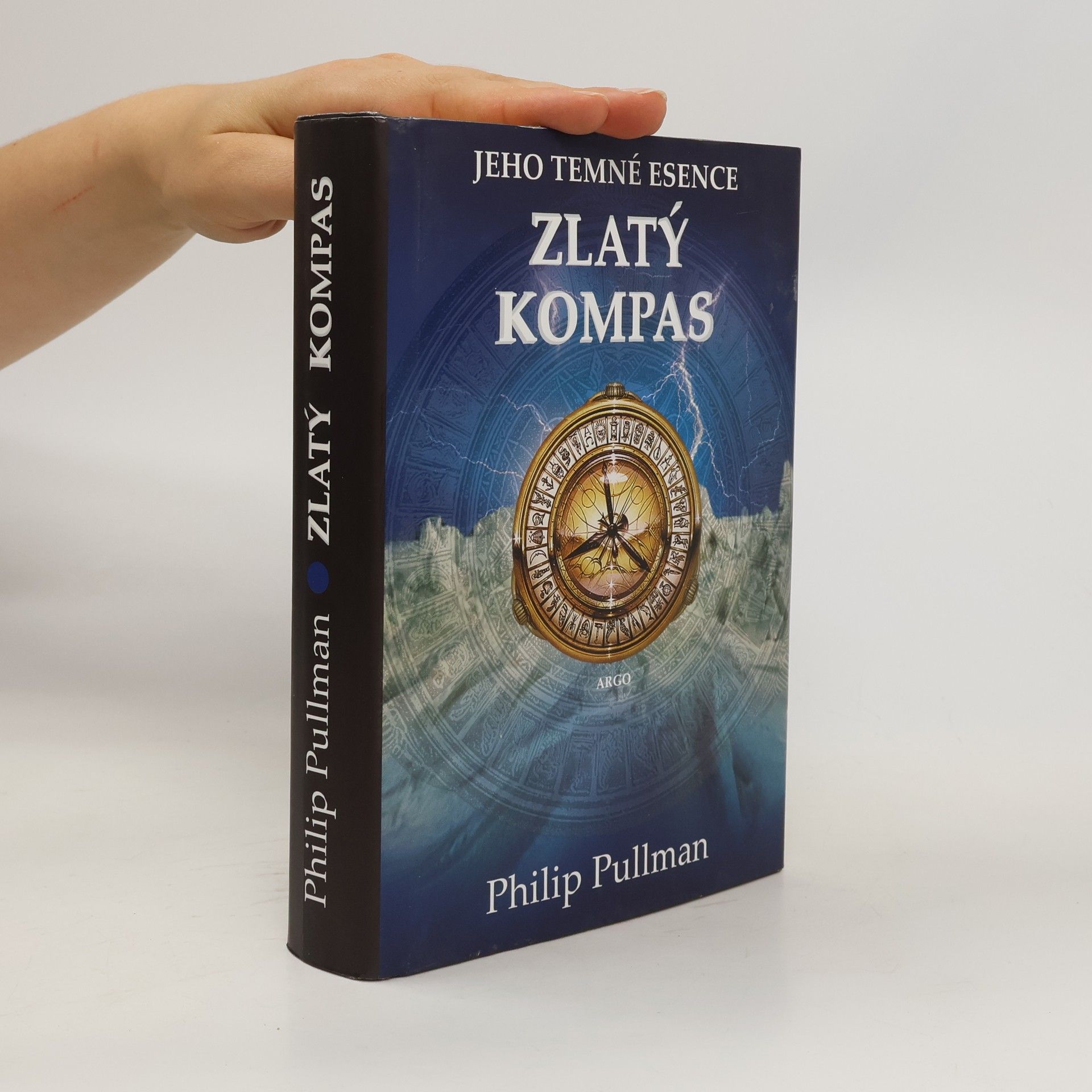 Philip Pullman Jeho temné esence. Zlatý kompas.