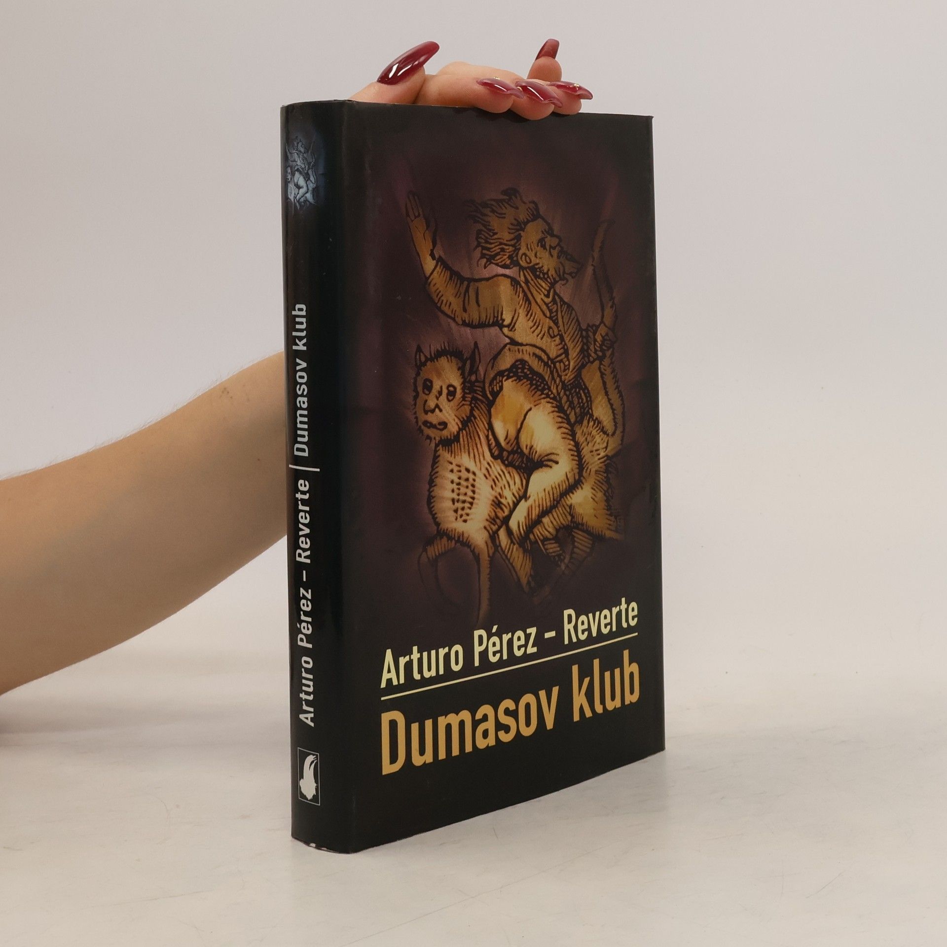 Arturo Pérez-Reverte Dumasov klub