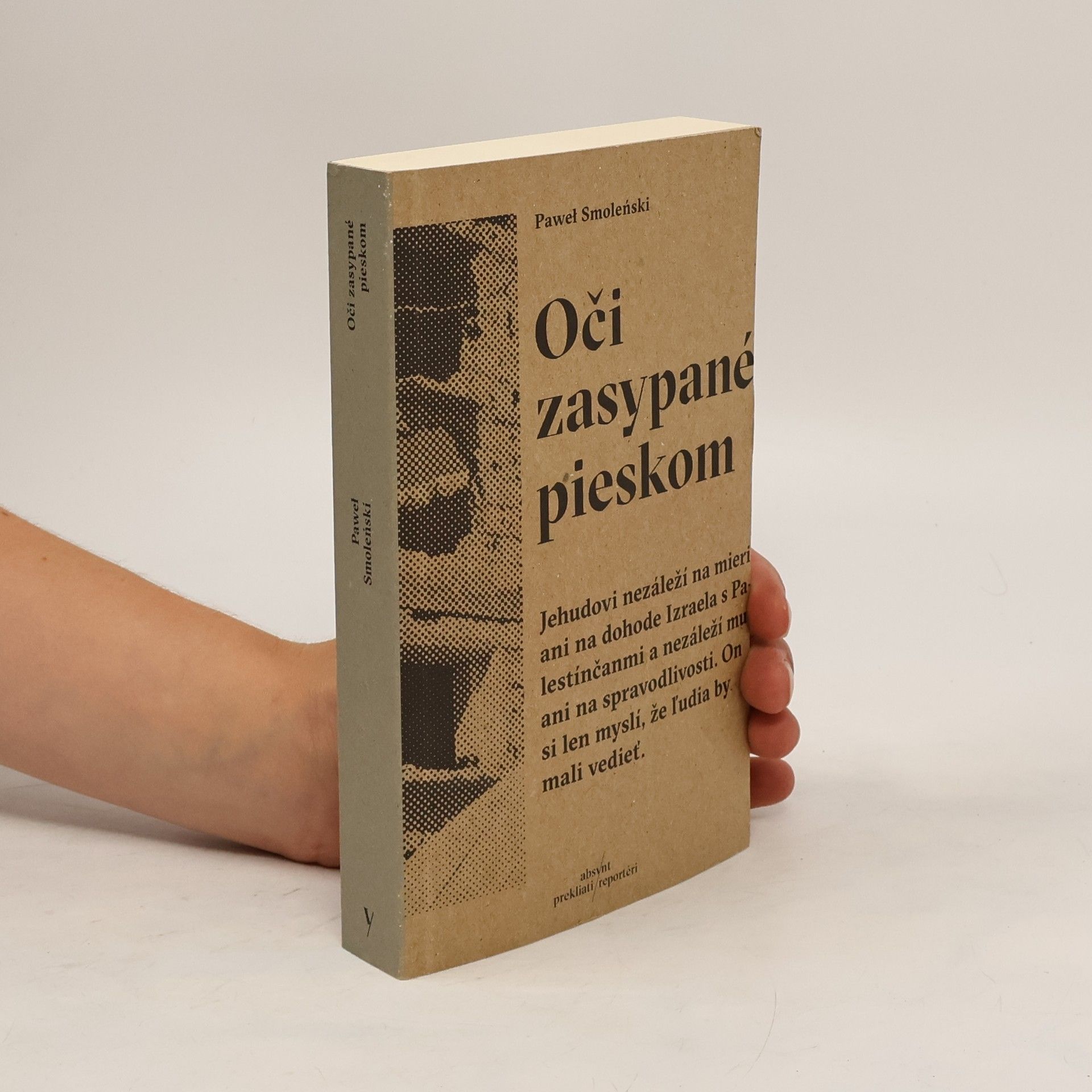 Paweł Smoleński Oči zasypané pieskom
