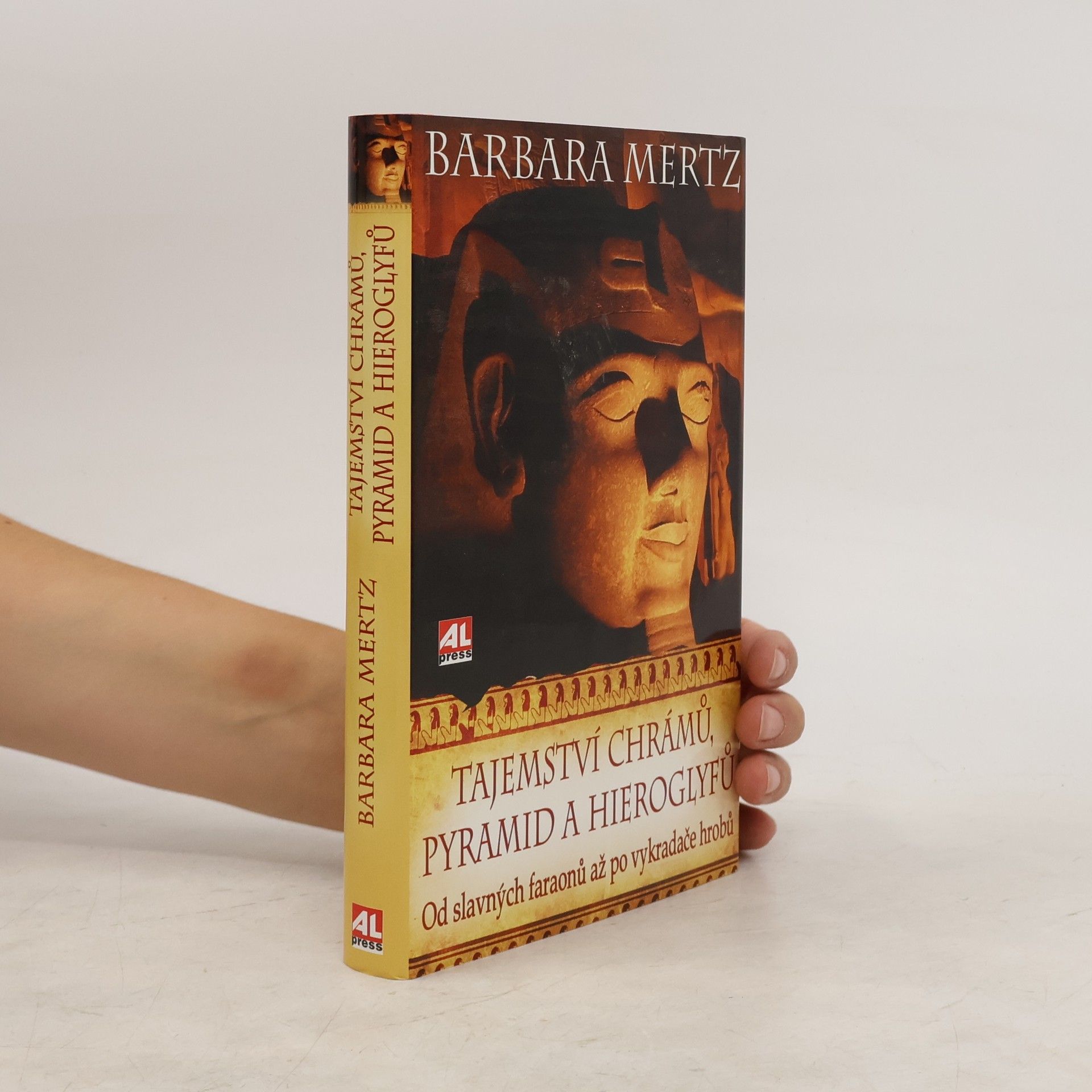 Elizabeth Peters Tajemství chrámů, pyramid a hieroglyfů. Od slavných faraonů až po vykradače hrobů