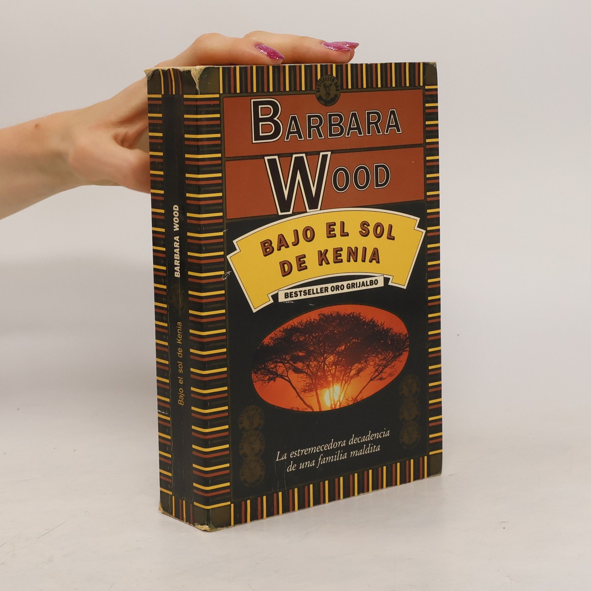 Barbara Wood Bajo el sol de Kenia