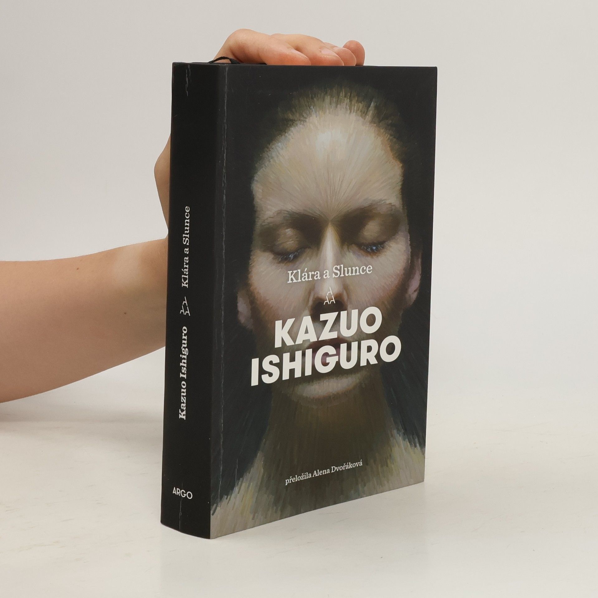 Kazuo Ishiguro Klára a Slunce