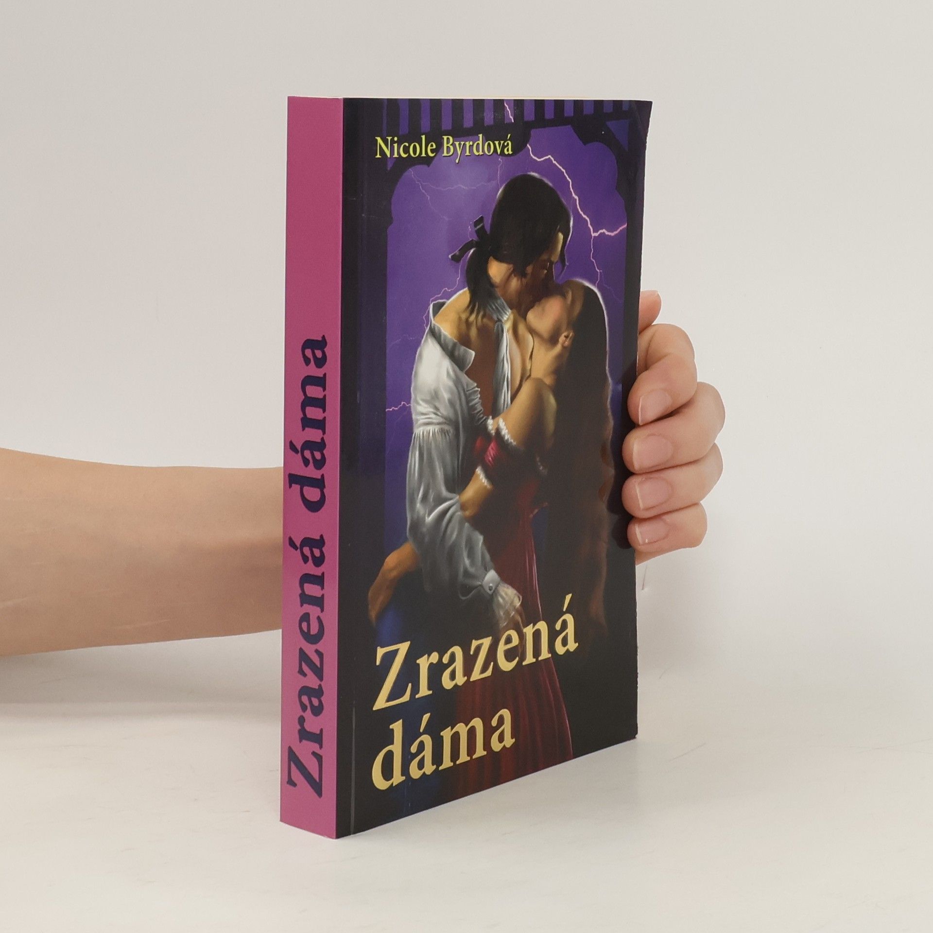 Nicole Byrd Zrazená dáma