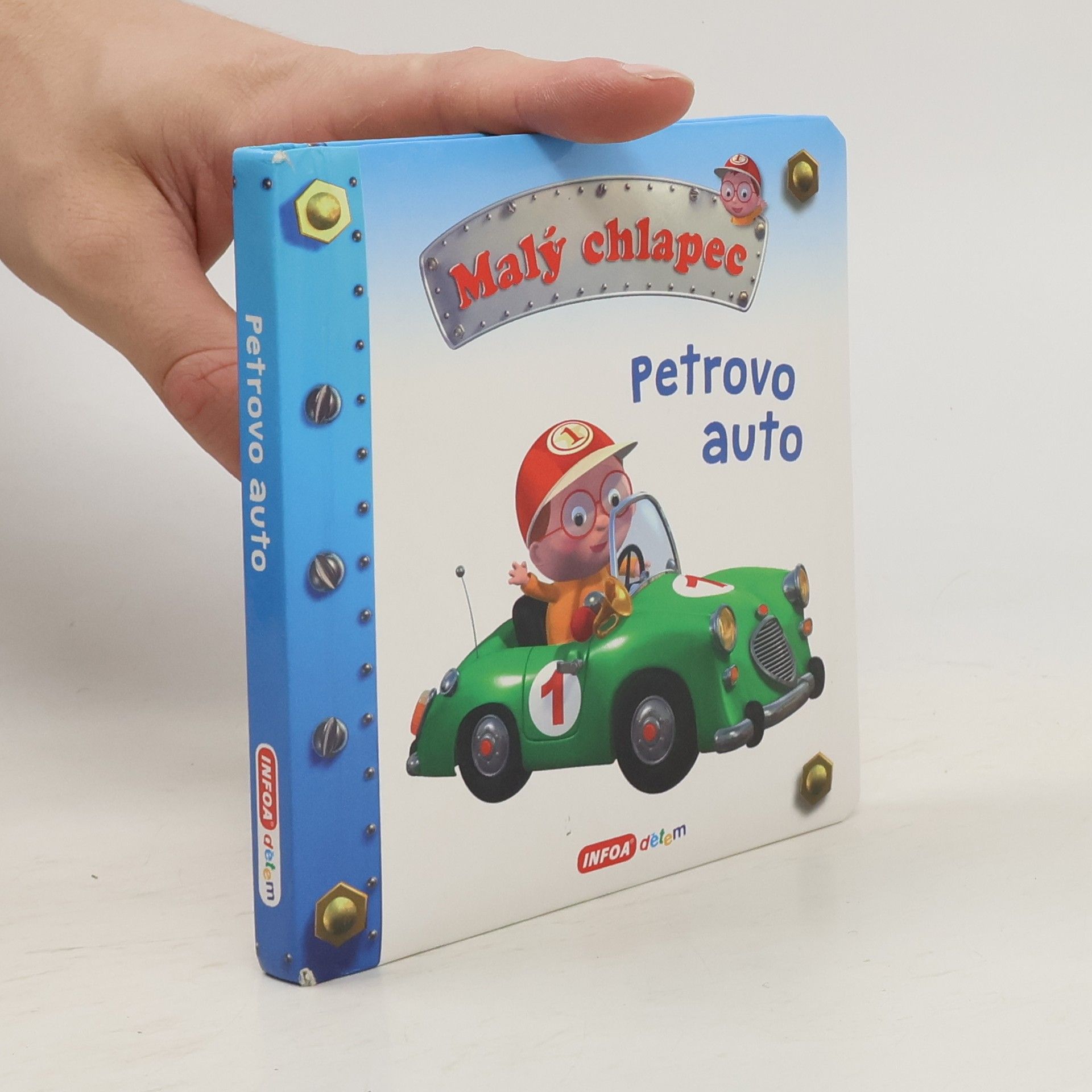 Emilie Beaumont Malý chlapec - Petrovo auto