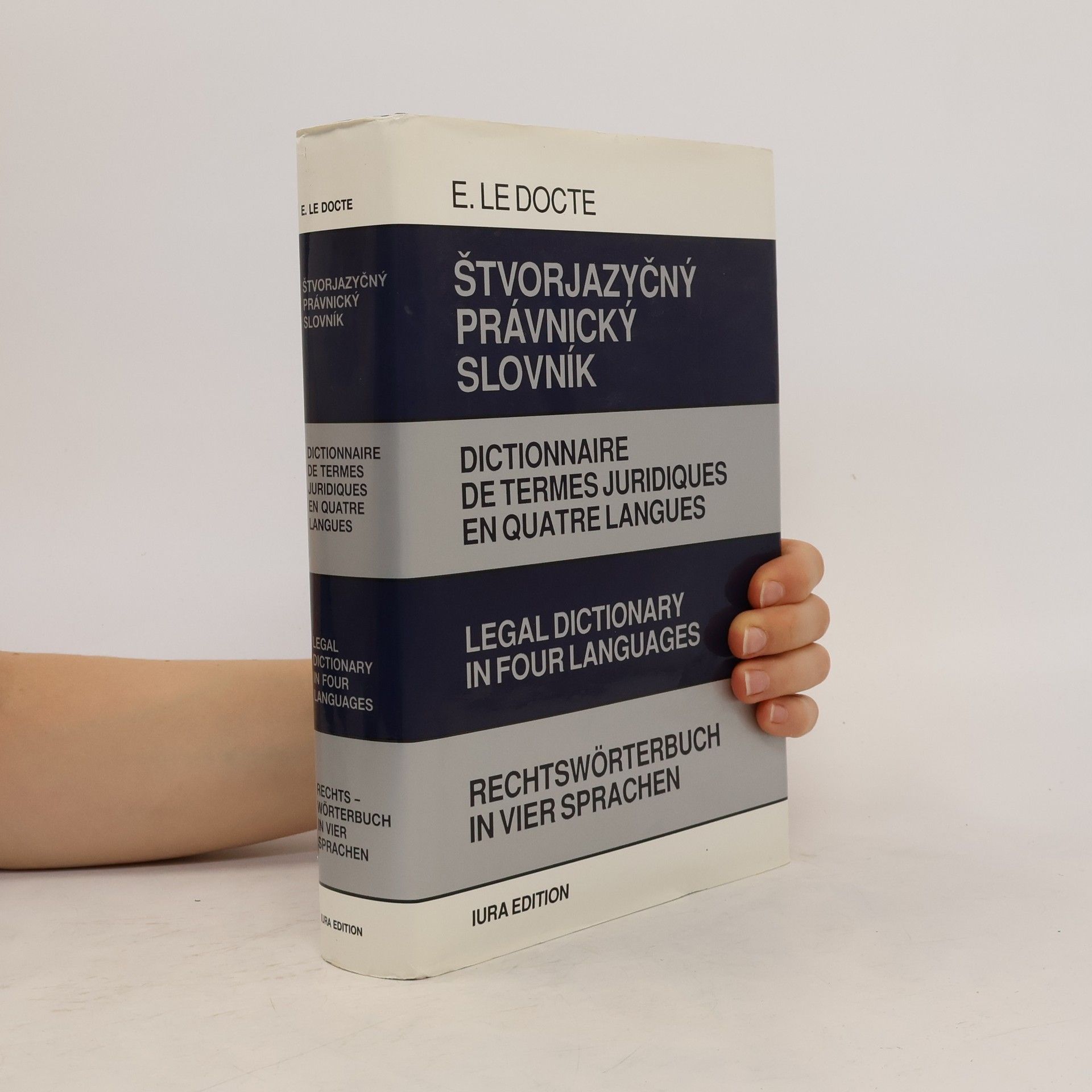Edgard Le Docte Štvorjazyčný právnický slovník