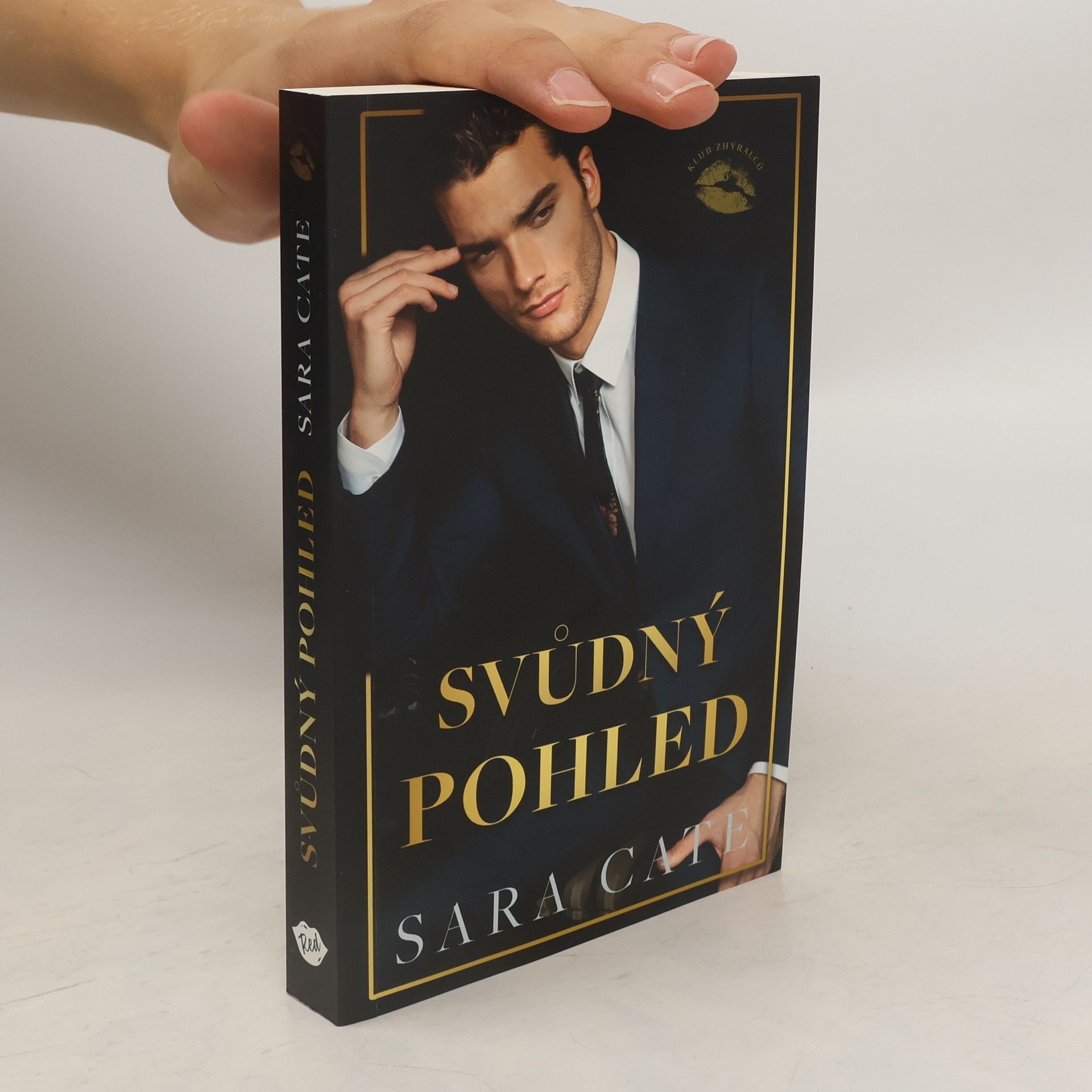 Sara Cate Svůdný pohled