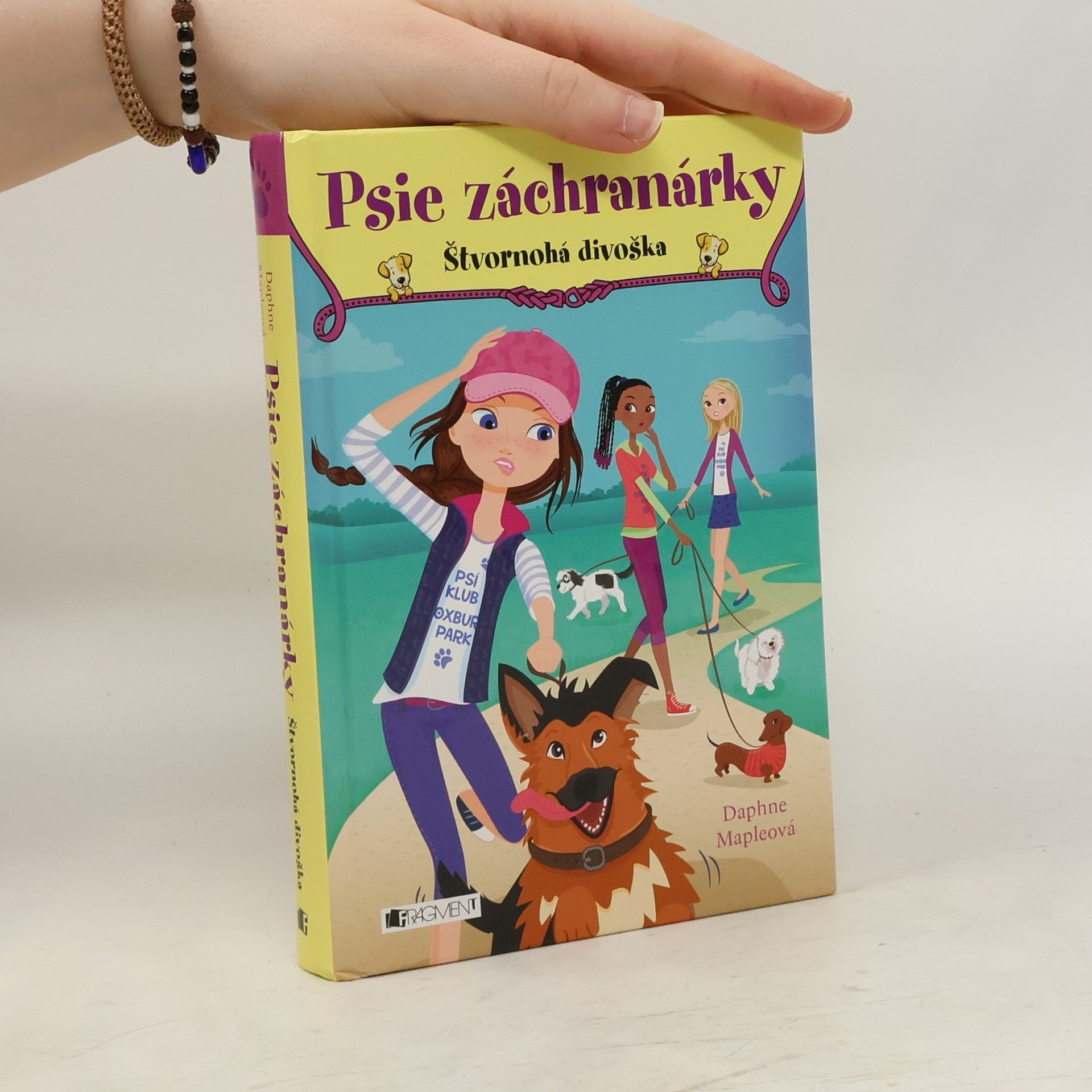 Daphne Maple Štvornohá divoška