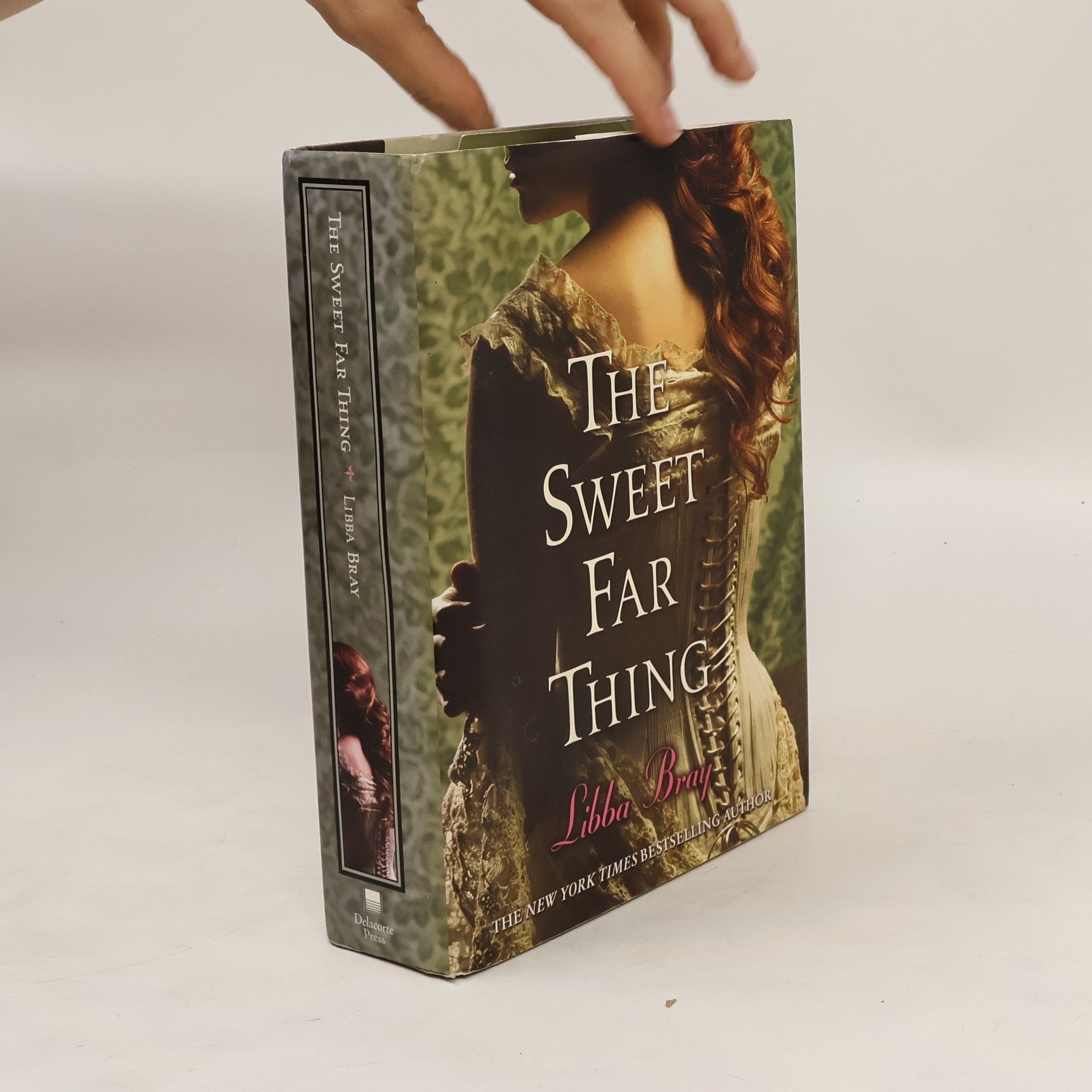 Libba Bray The Sweet Far Thing