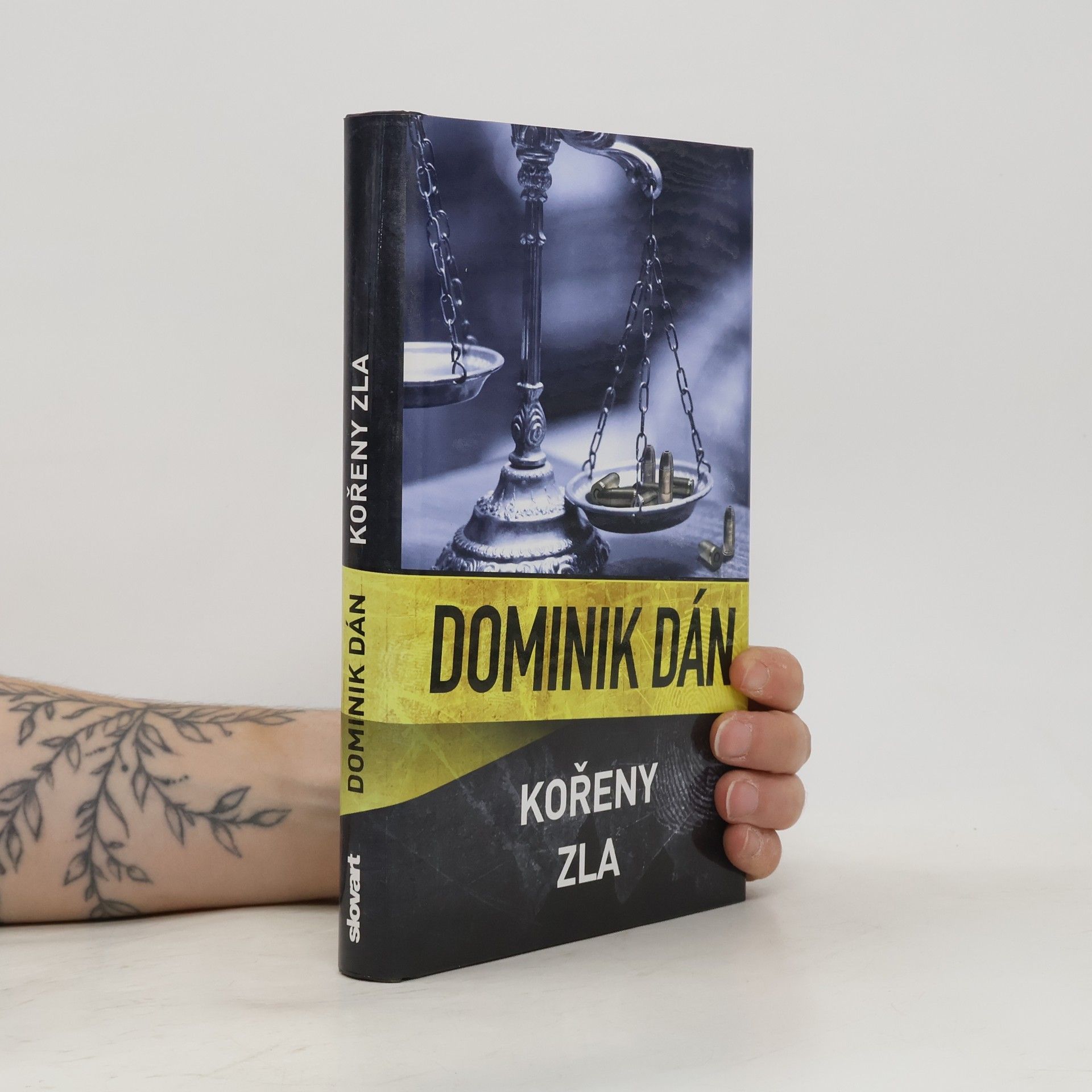 Dominik Dán Kořeny zla