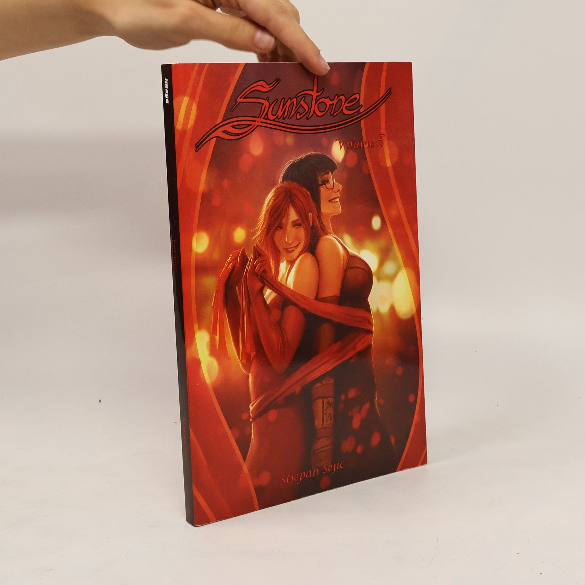 Stjepan Šejić Sunstone. Vol. 5