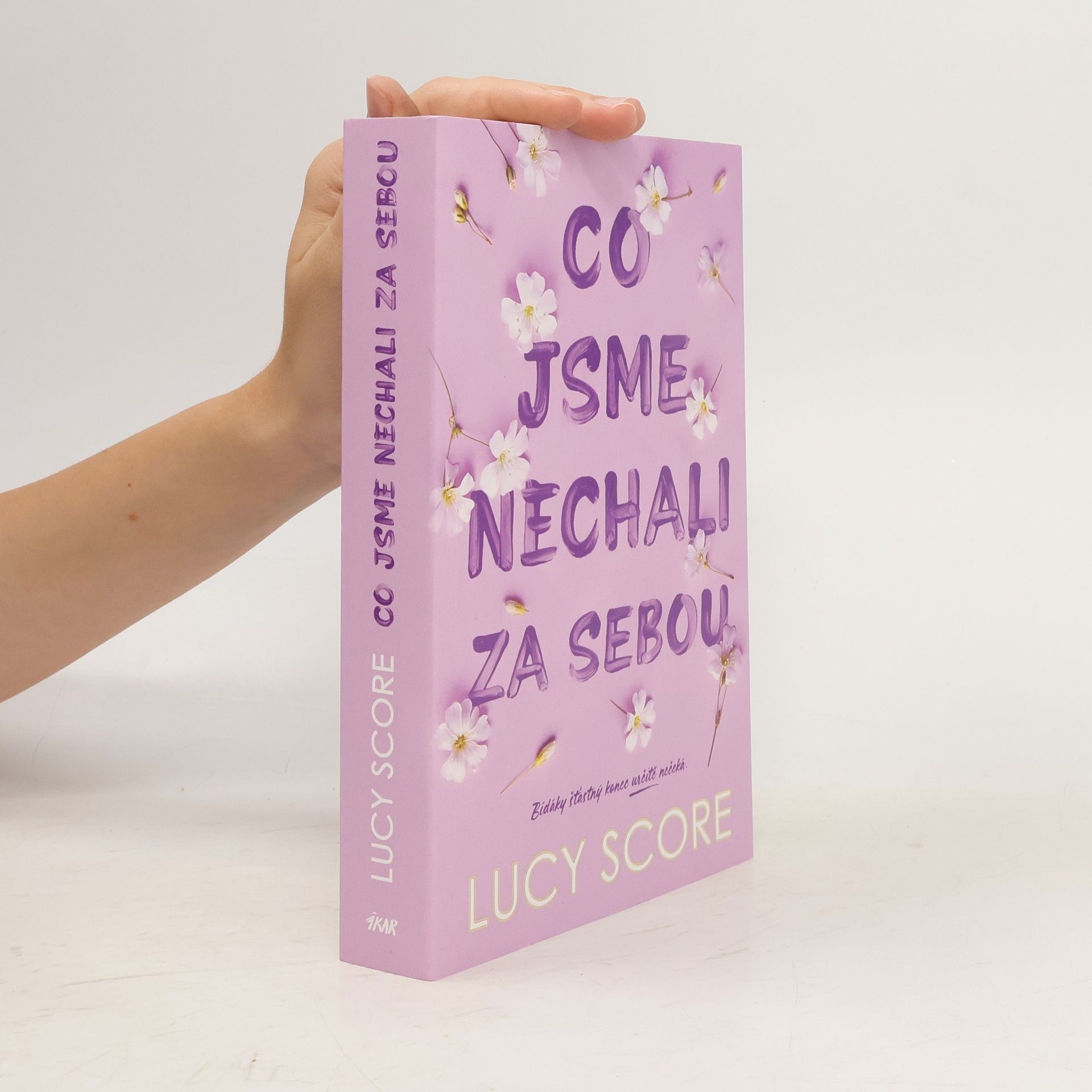 Lucy Score Co jsme nechali za sebou