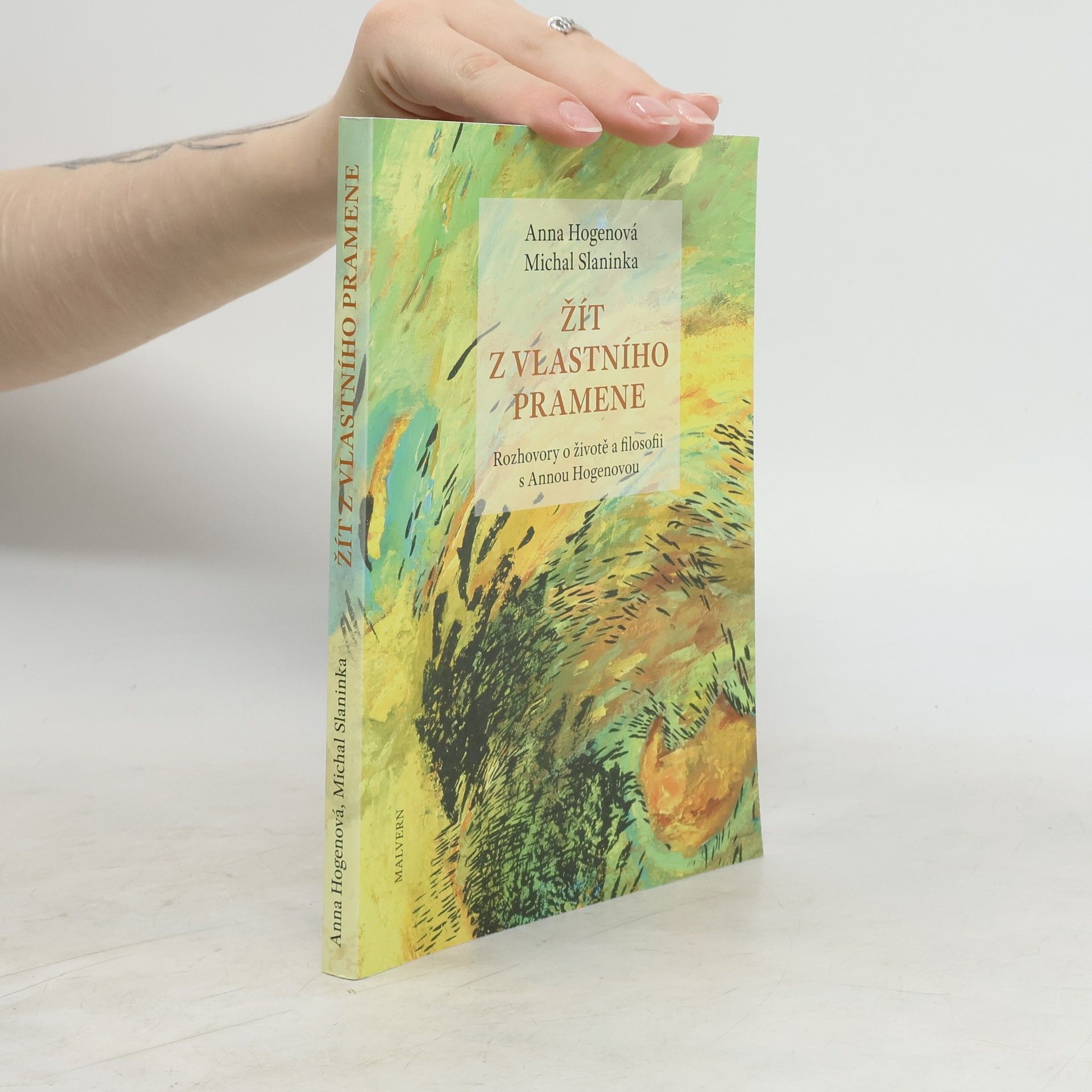 Anna Hogenová Žít z vlastního pramene