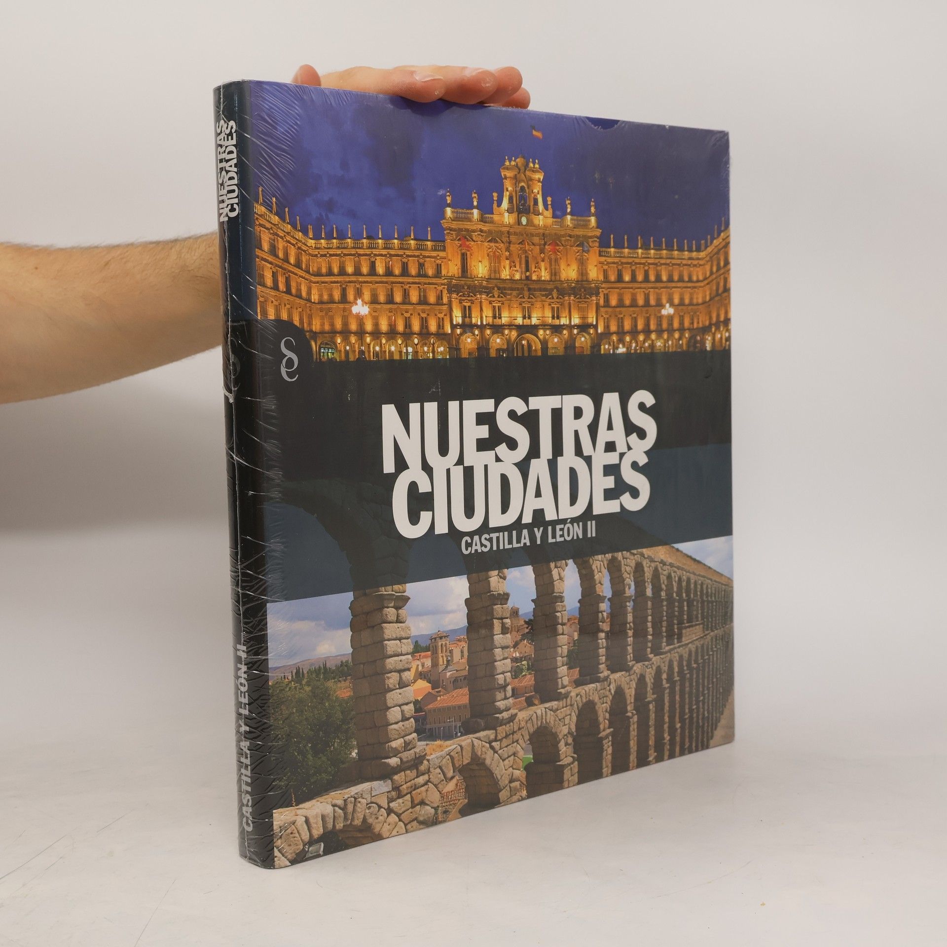 Kolektiv autorů Nuestras ciudades