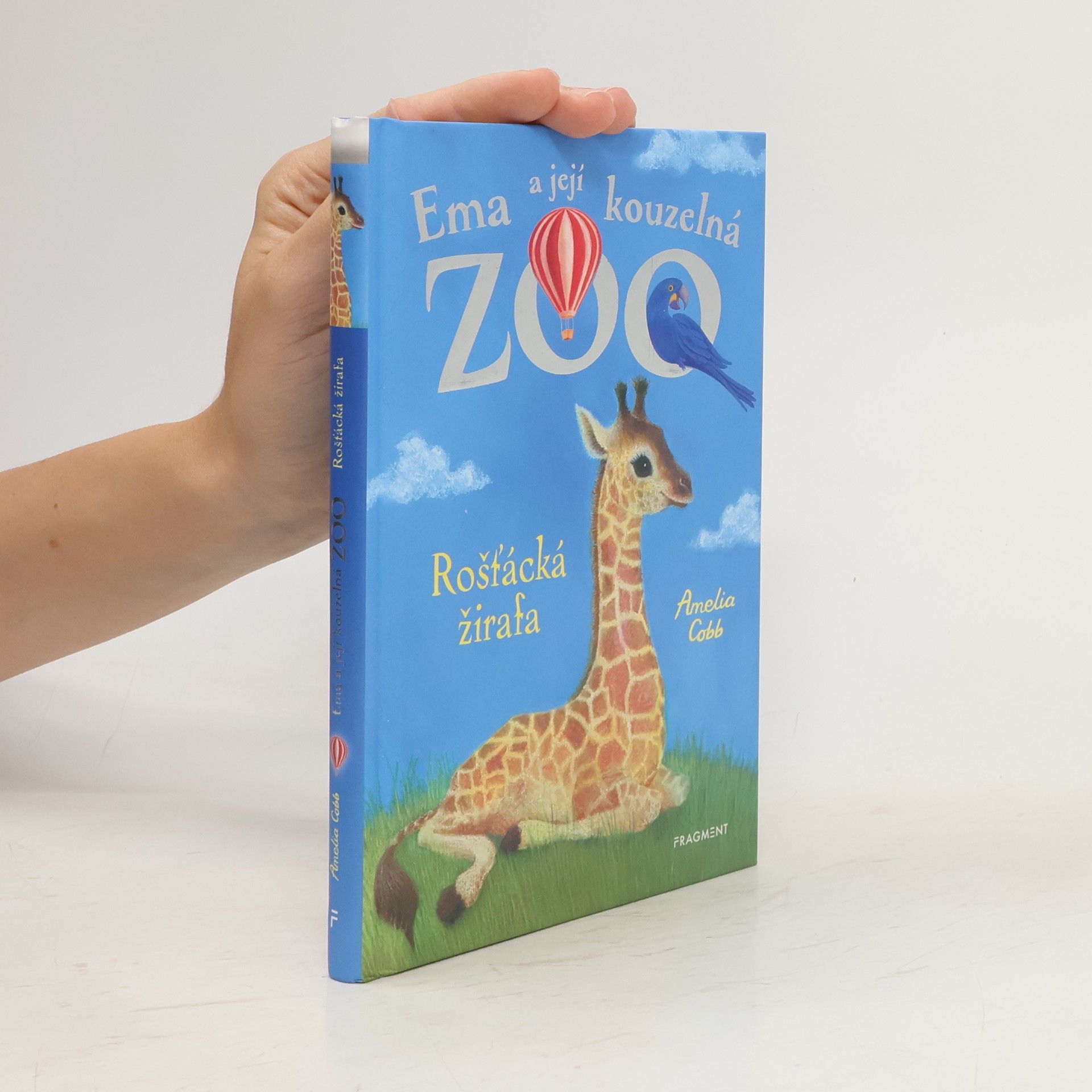 Cobb, Amelia Ema a její kouzelná zoo. Rošťácká žirafa