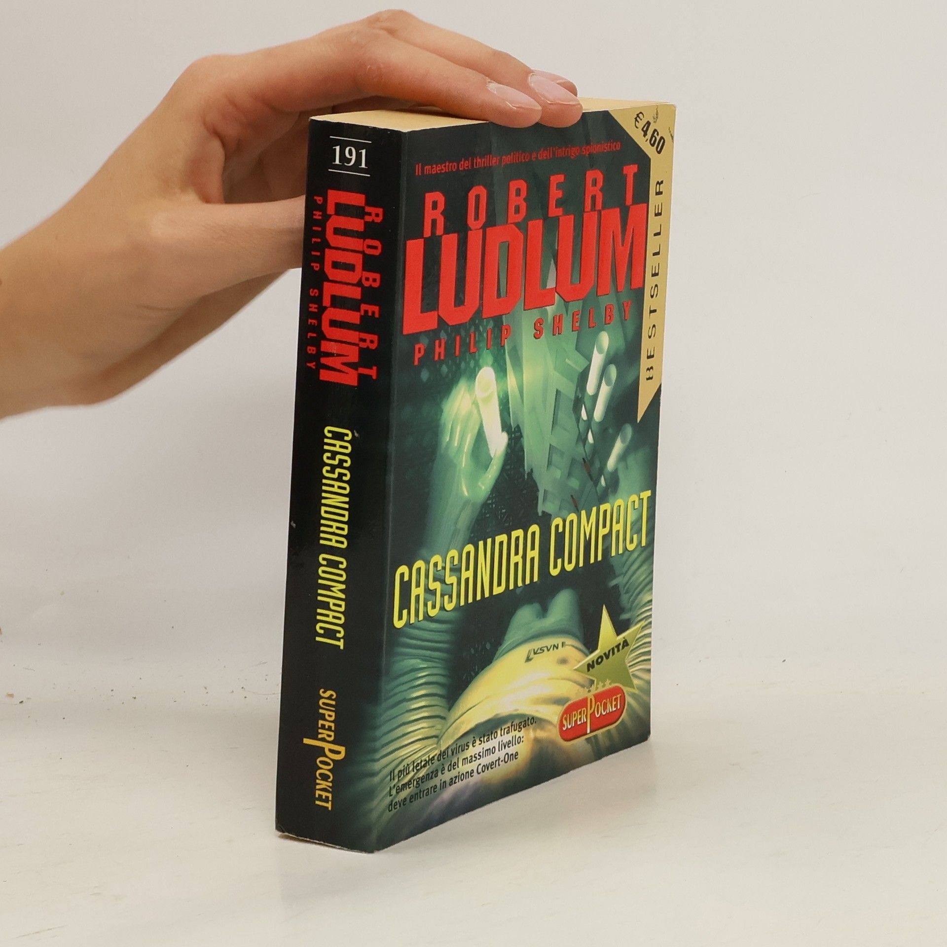 Robert Ludlum Cassandra compact