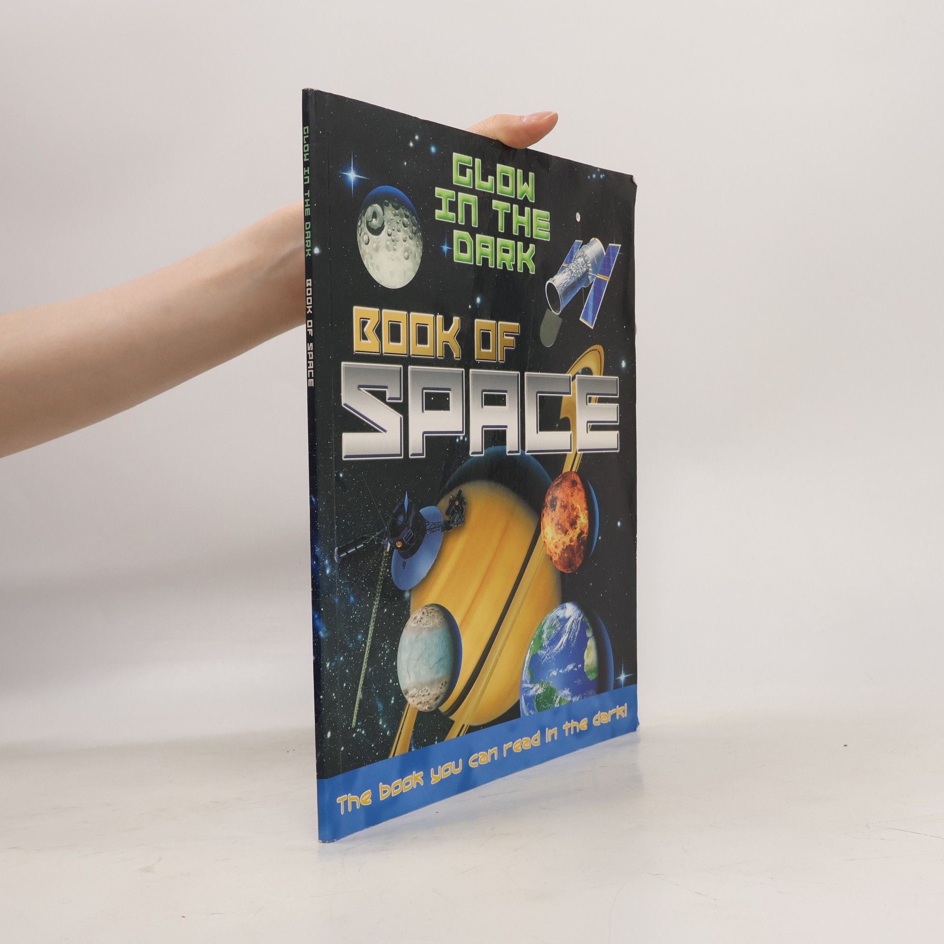 Nicholas Harris The Glow in the Dark Book of Space