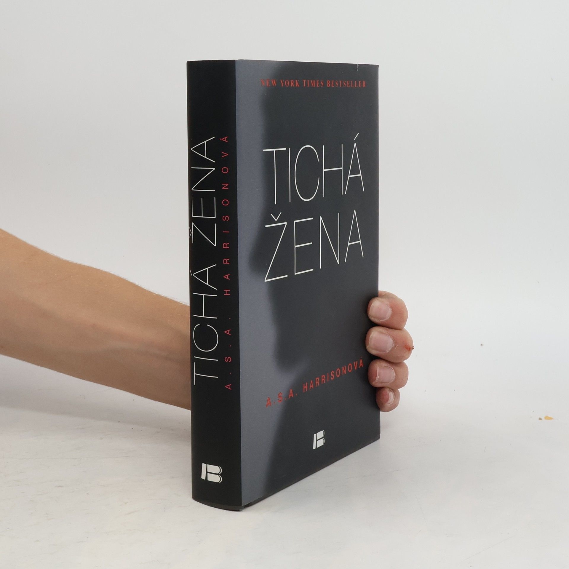 A. S. A. Harrison Tichá žena
