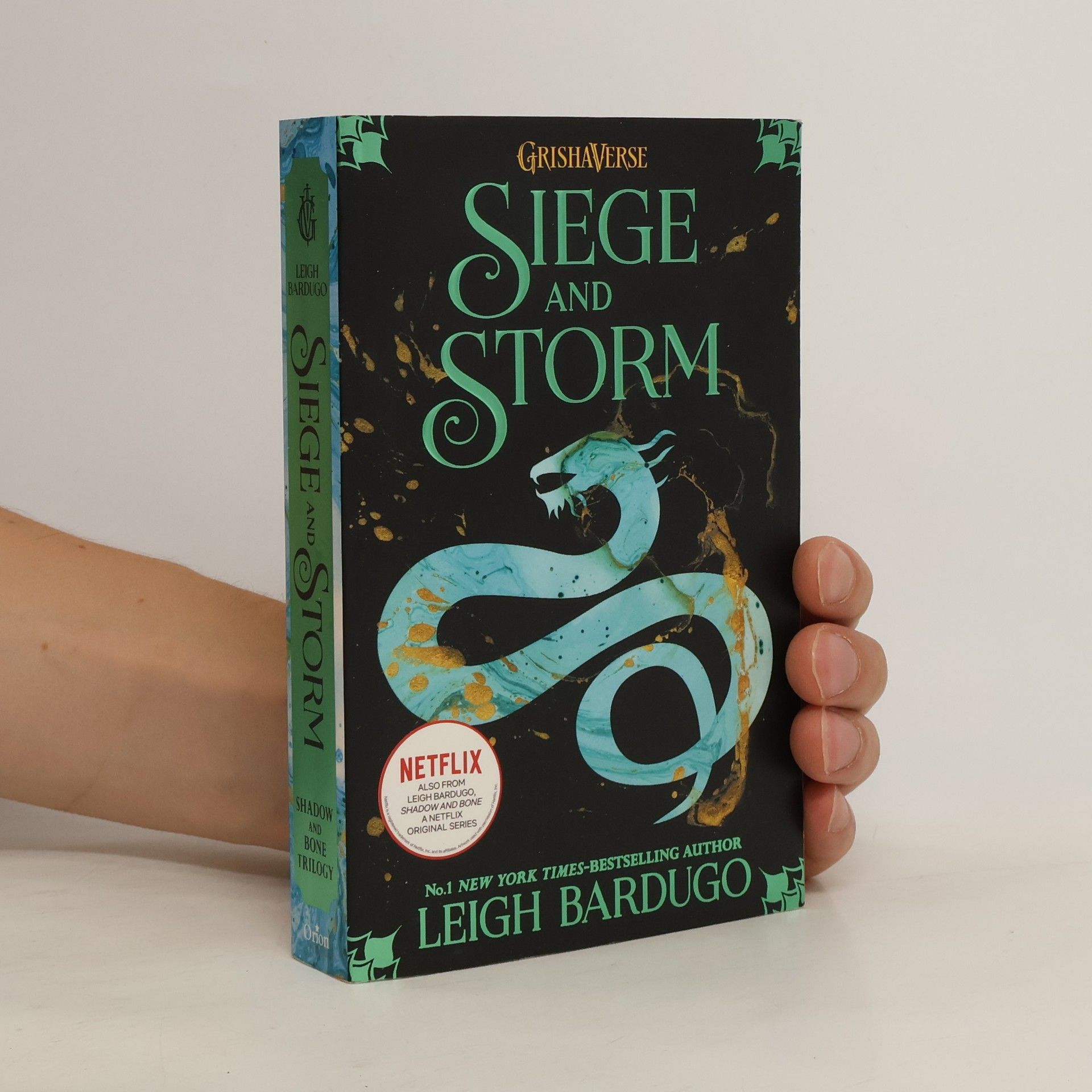 Leigh Bardugo Siege and storm