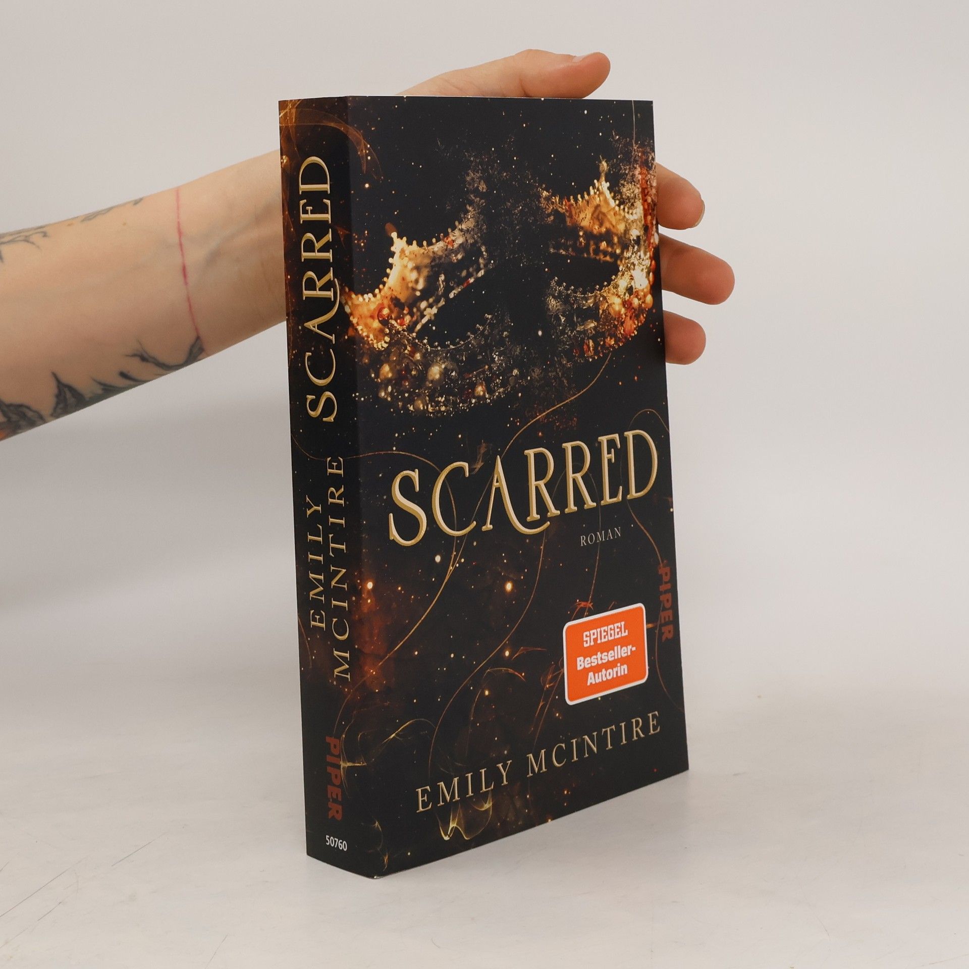 Emily McIntire Scarred