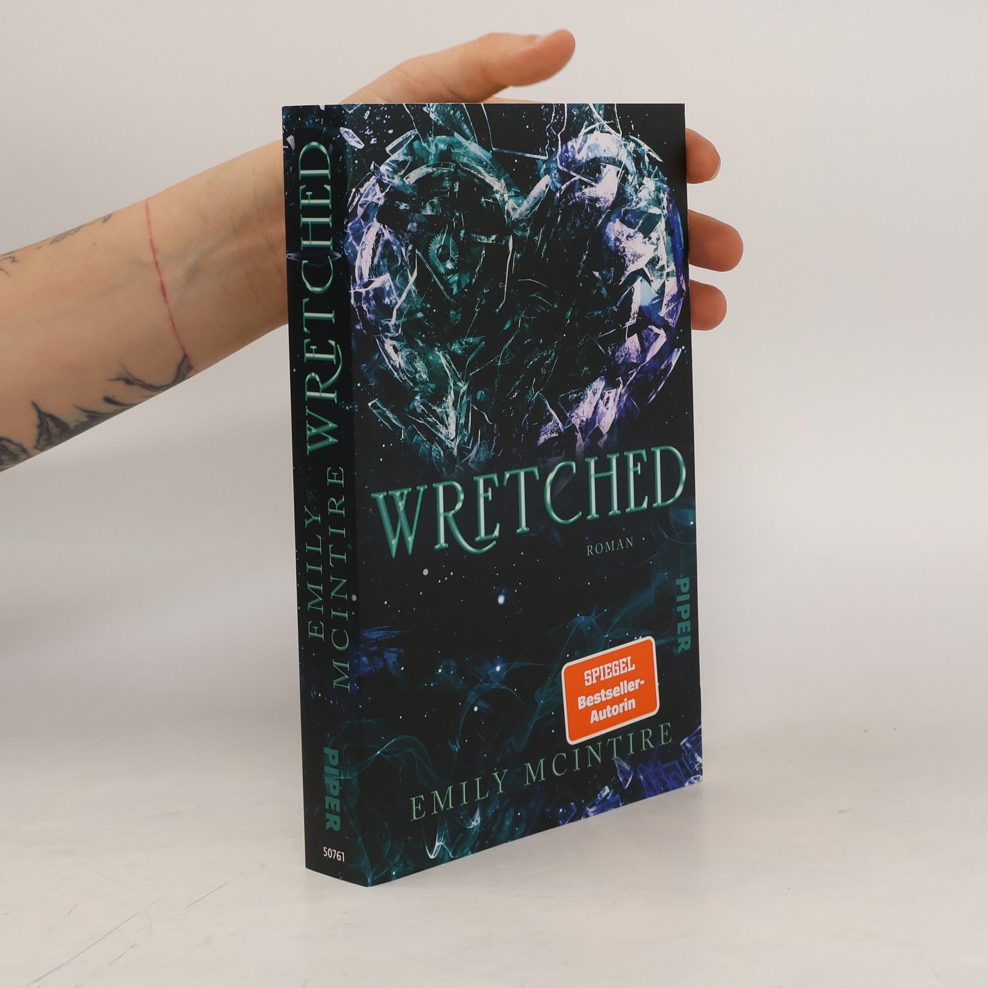 Emily McIntire Wretched / Never After Bd.3