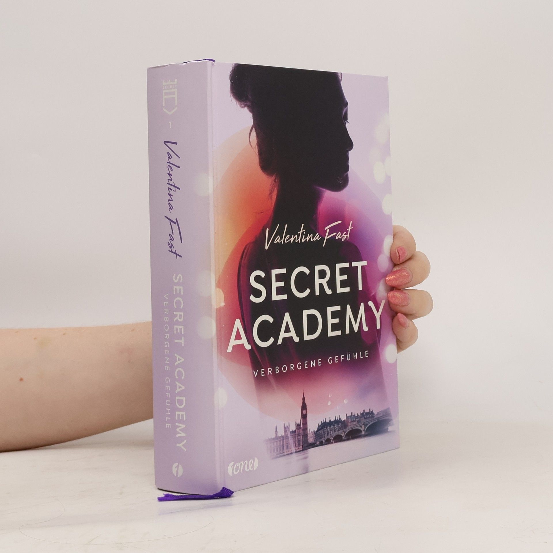 Valentina Fast Secret Academy 1