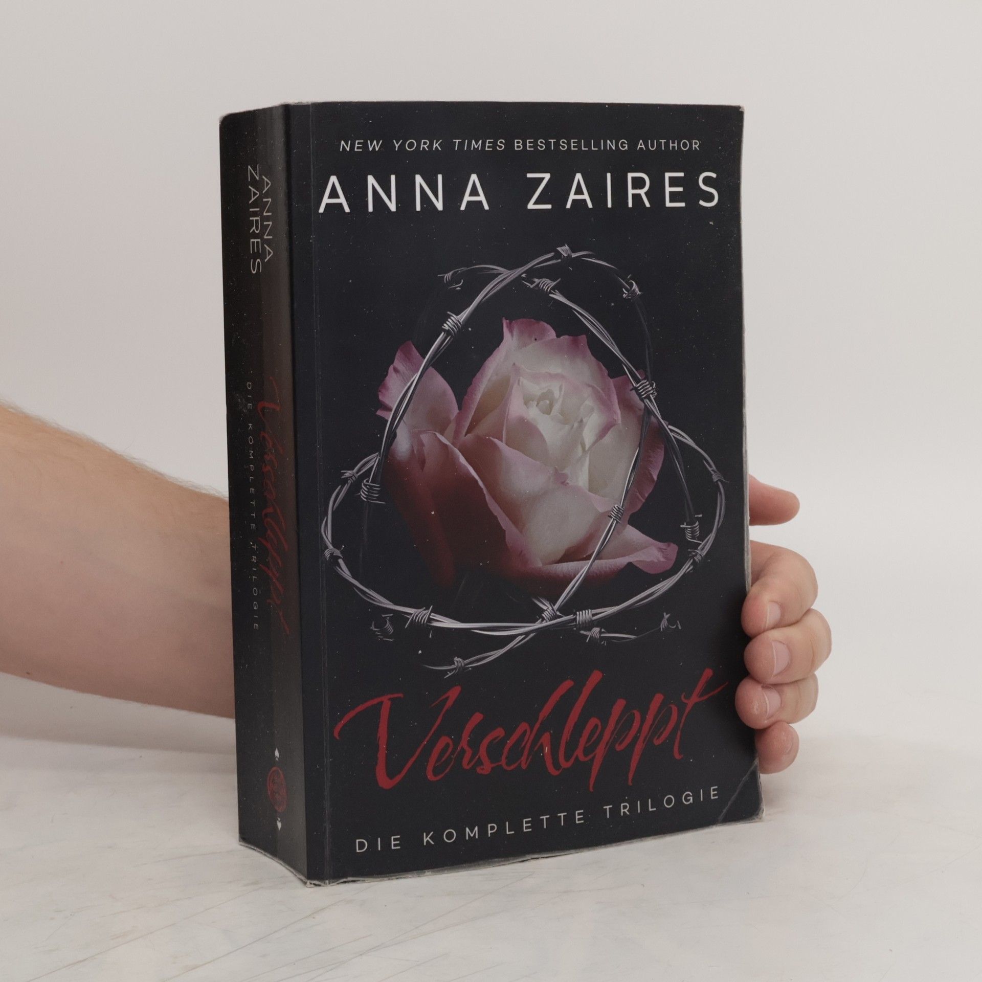Anna Zaires Verschleppt. Die Komplette Trilogie
