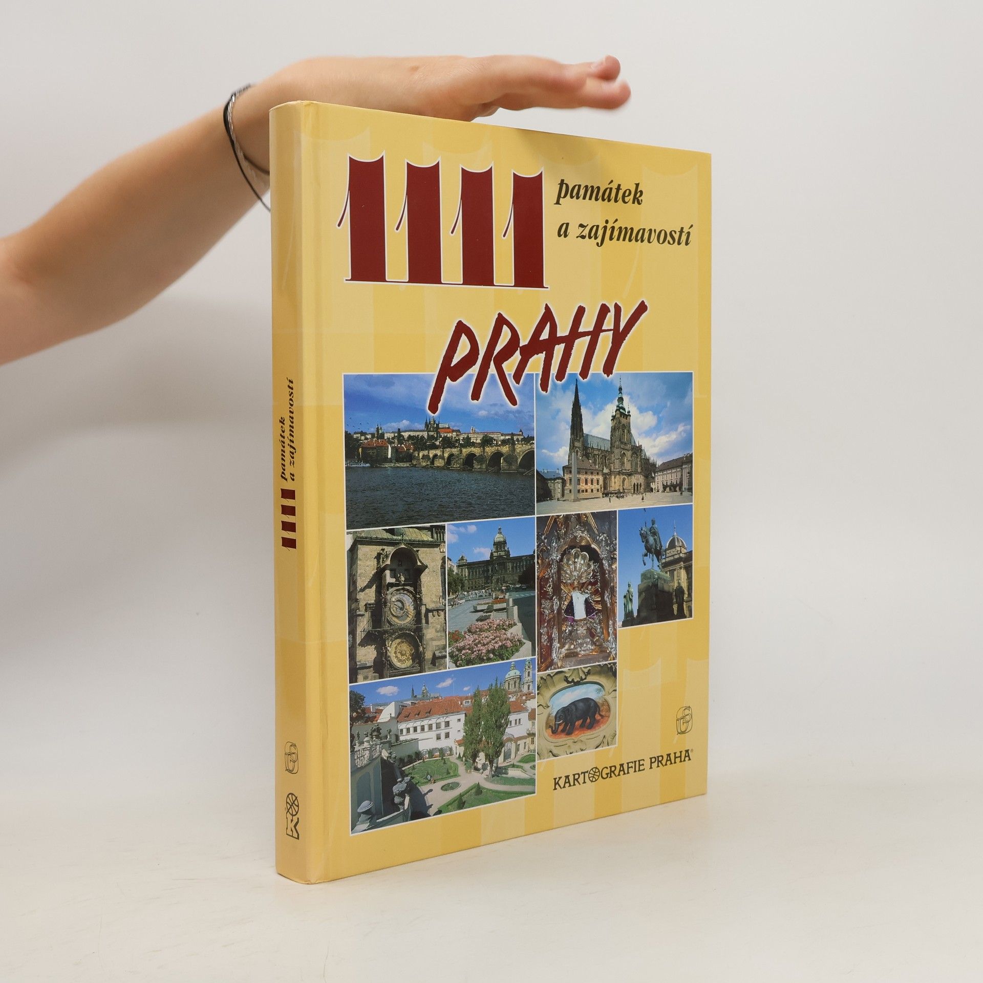 Petr David 1111 památek a zajímavostí Prahy