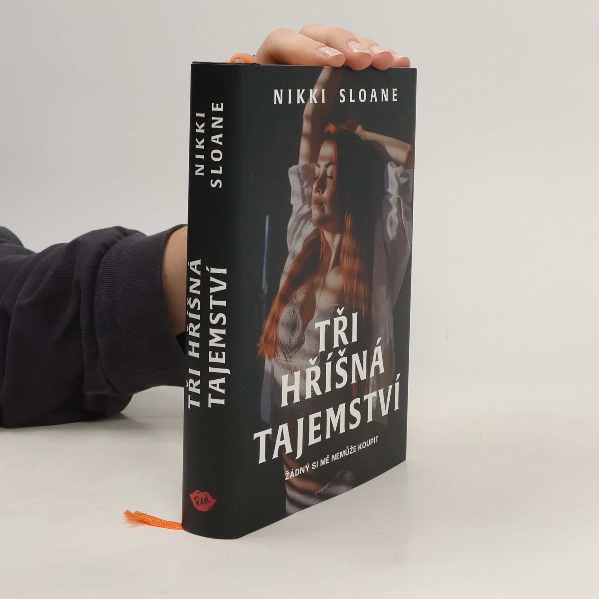 Nikki Sloane Tři hříšná tajemství