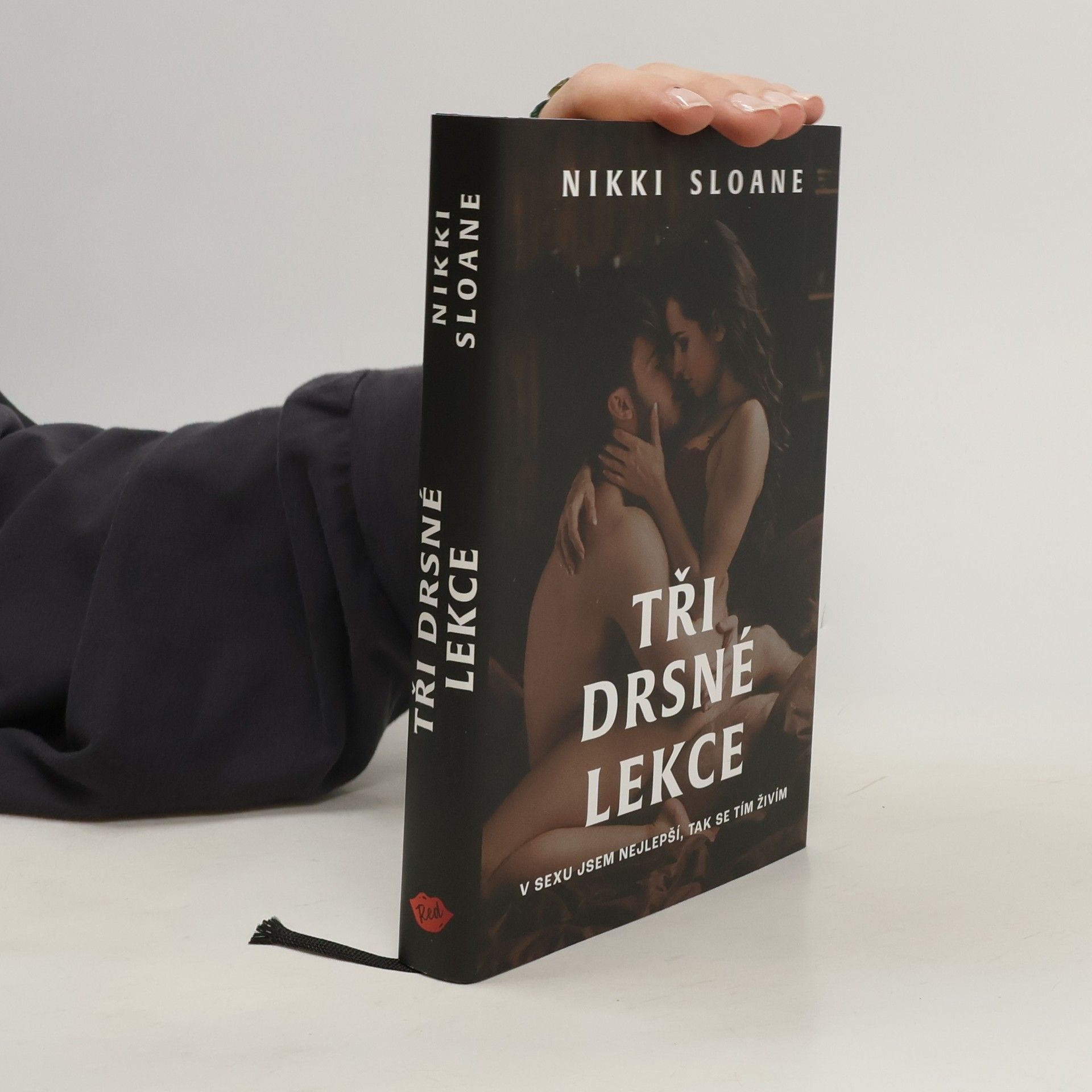 Nikki Sloane Tři drsné lekce